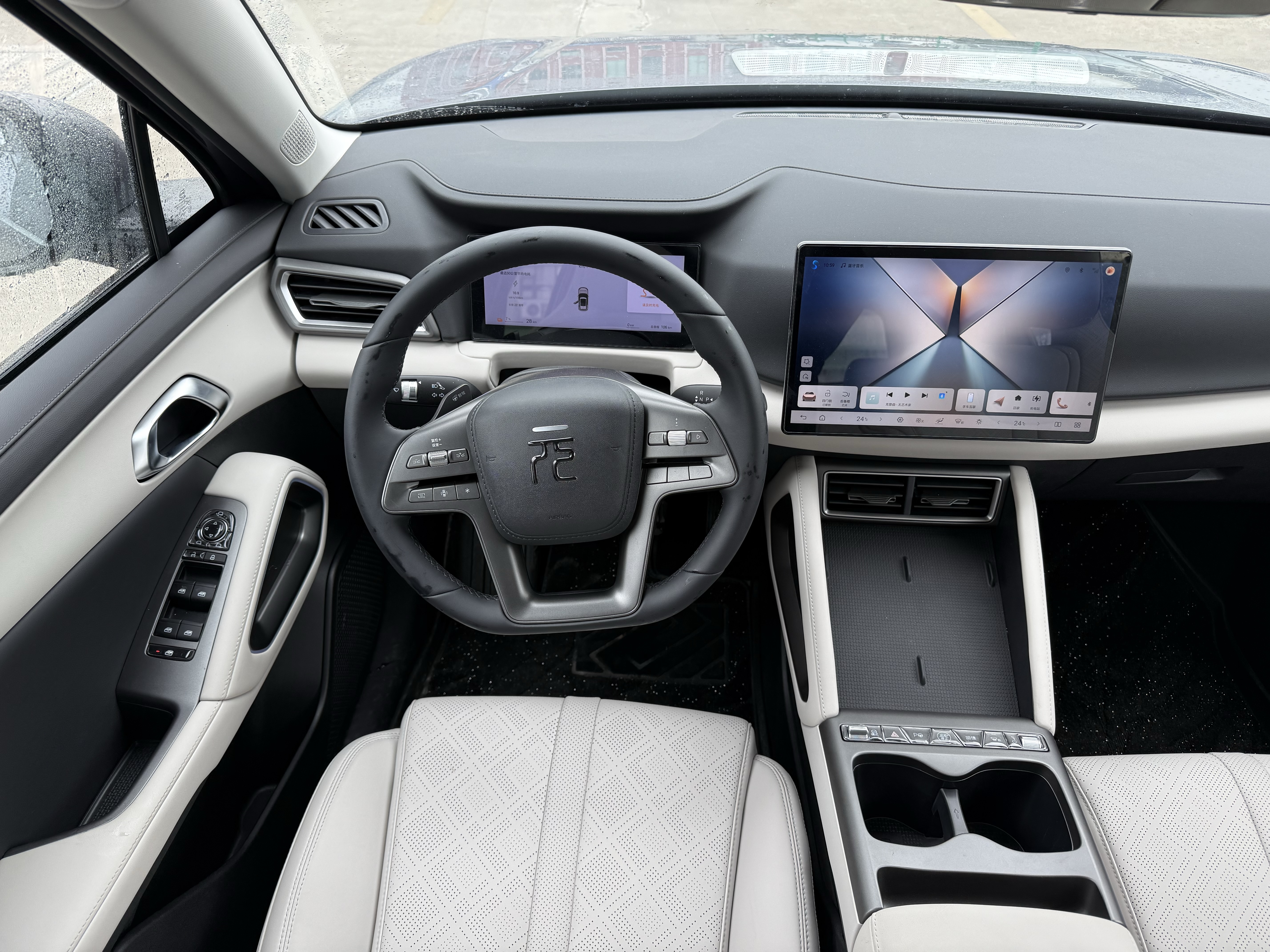 BYD YuanUP 2025 car image #13