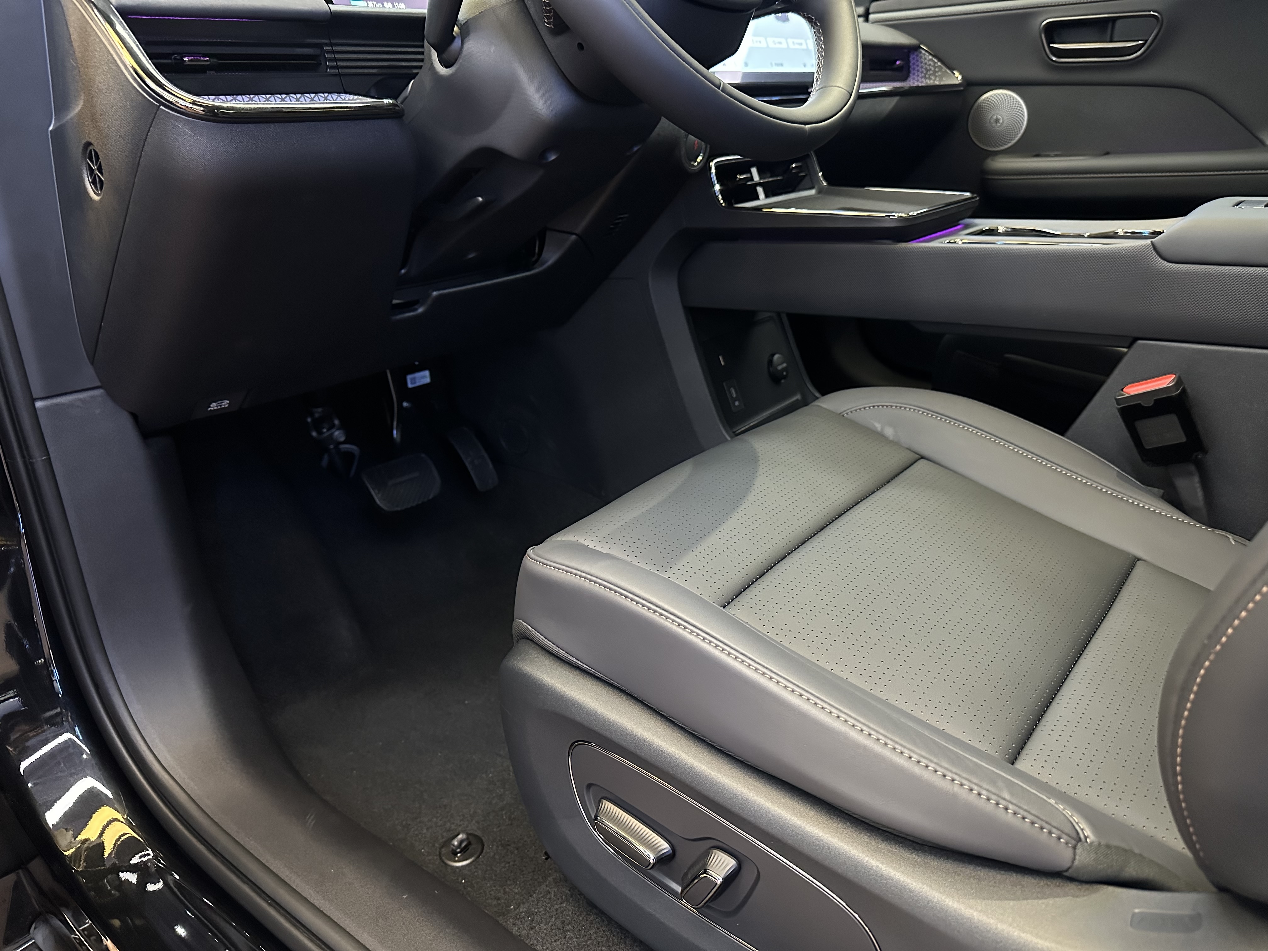 Toyota Bozhi 3X 2025 immagine di auto #13