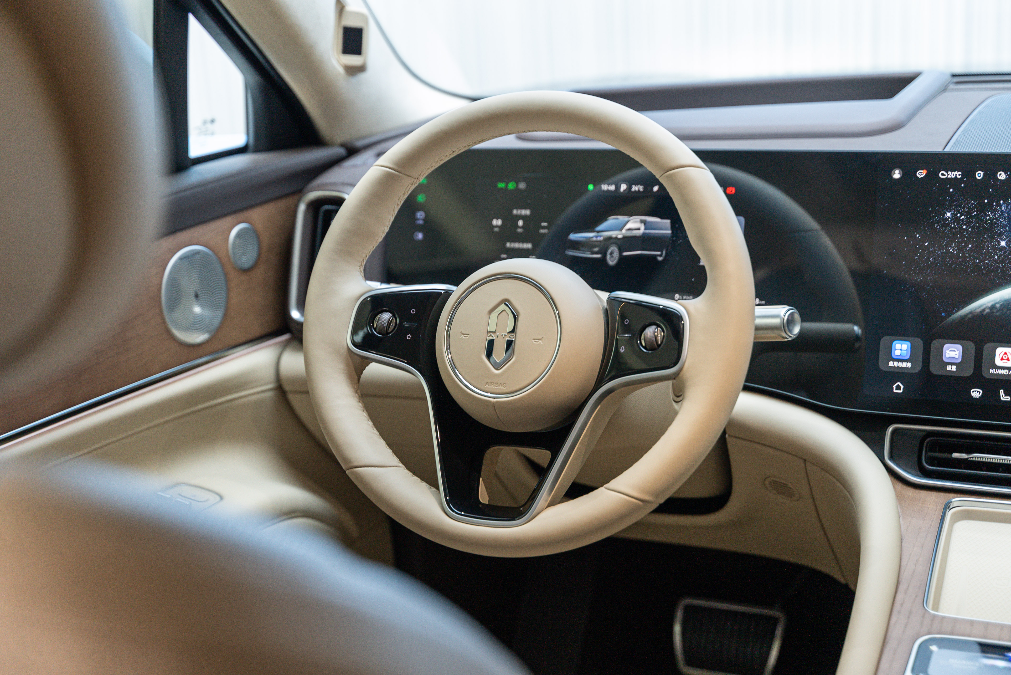 2025 #13 2025 car image #13
