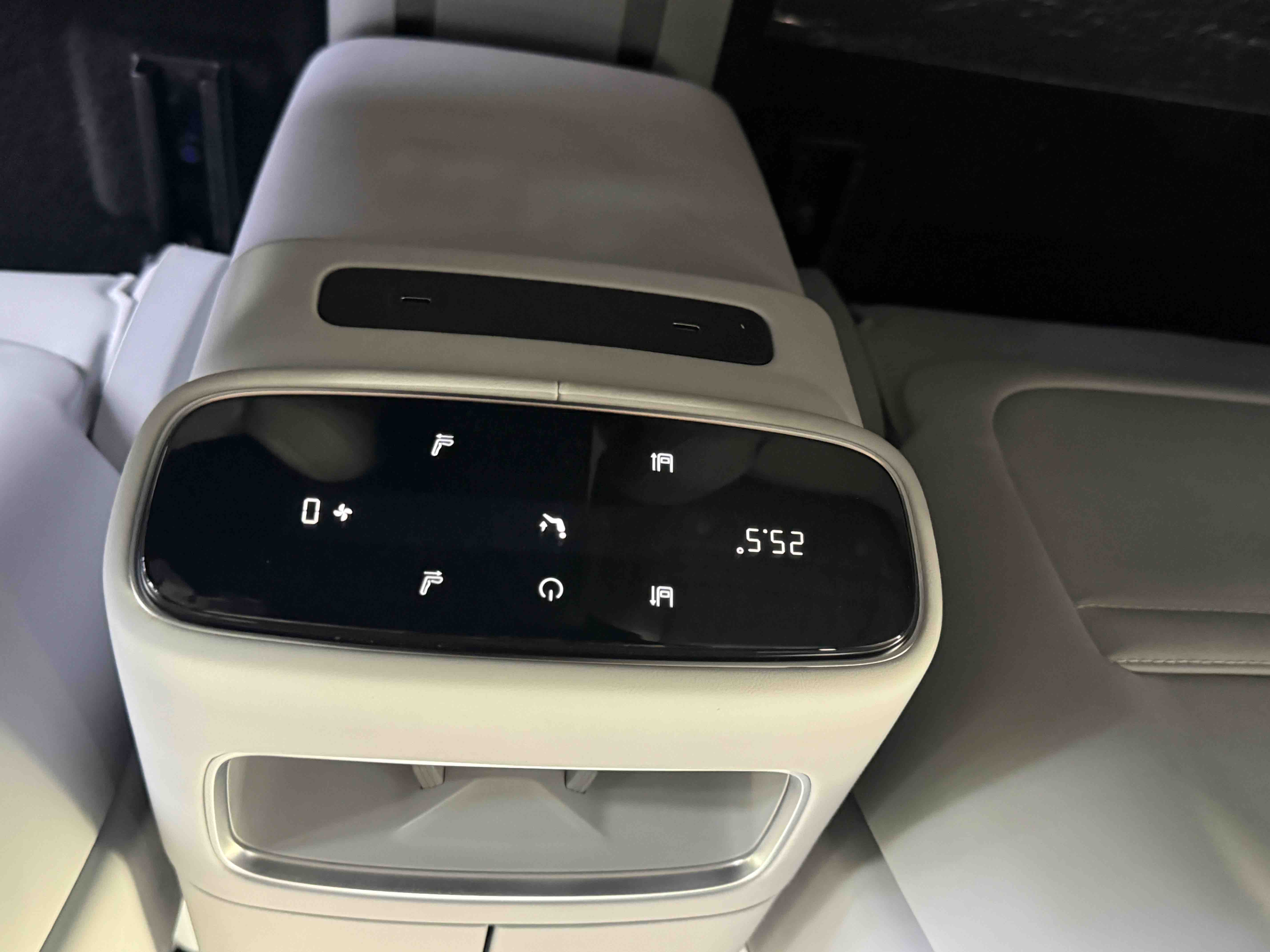 Deepal S09 2025 #13 Deepal S09 2025 immagine di auto #13