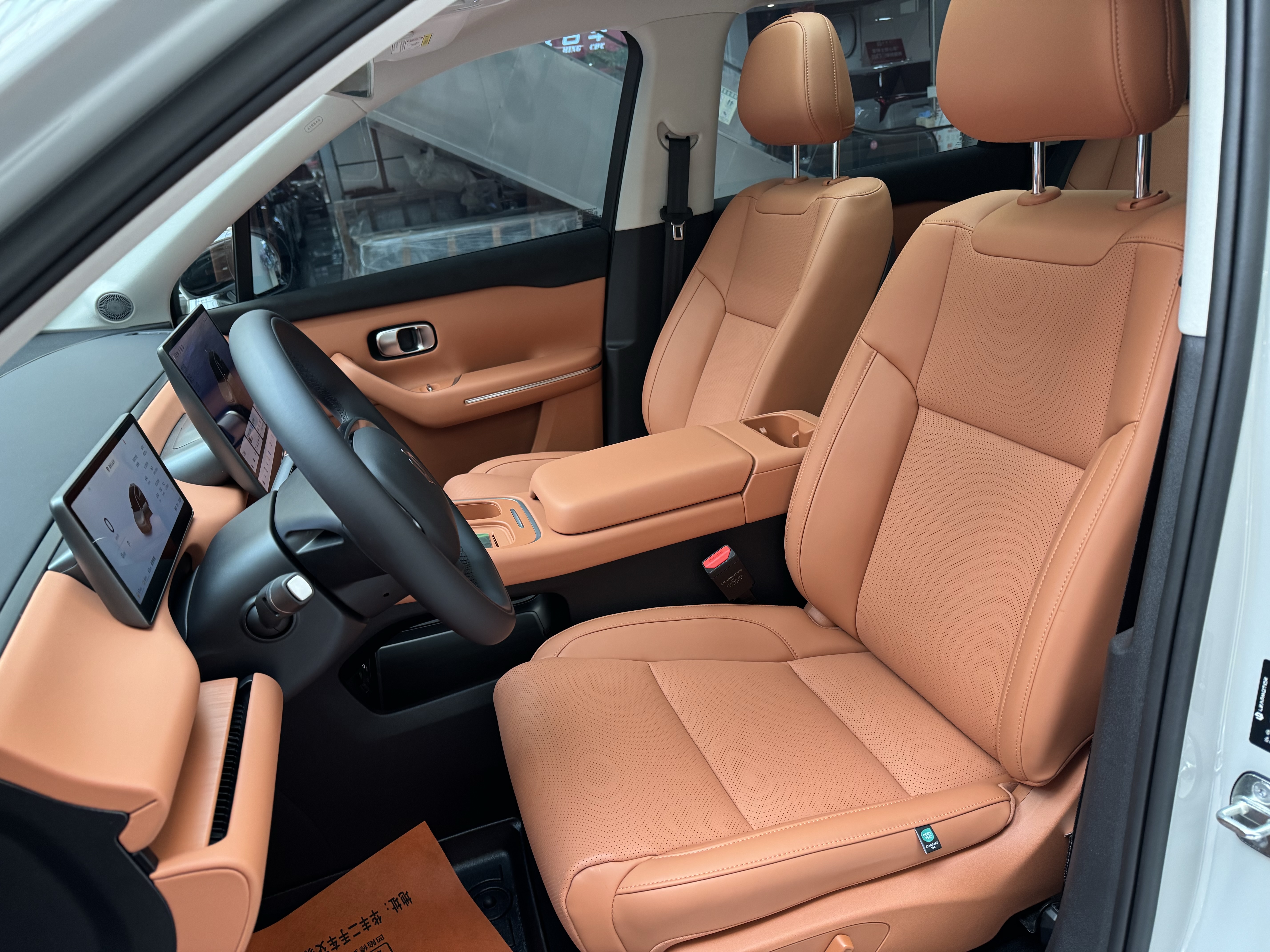 零跑汽车 零跑C10 2025 汽车图片 #13