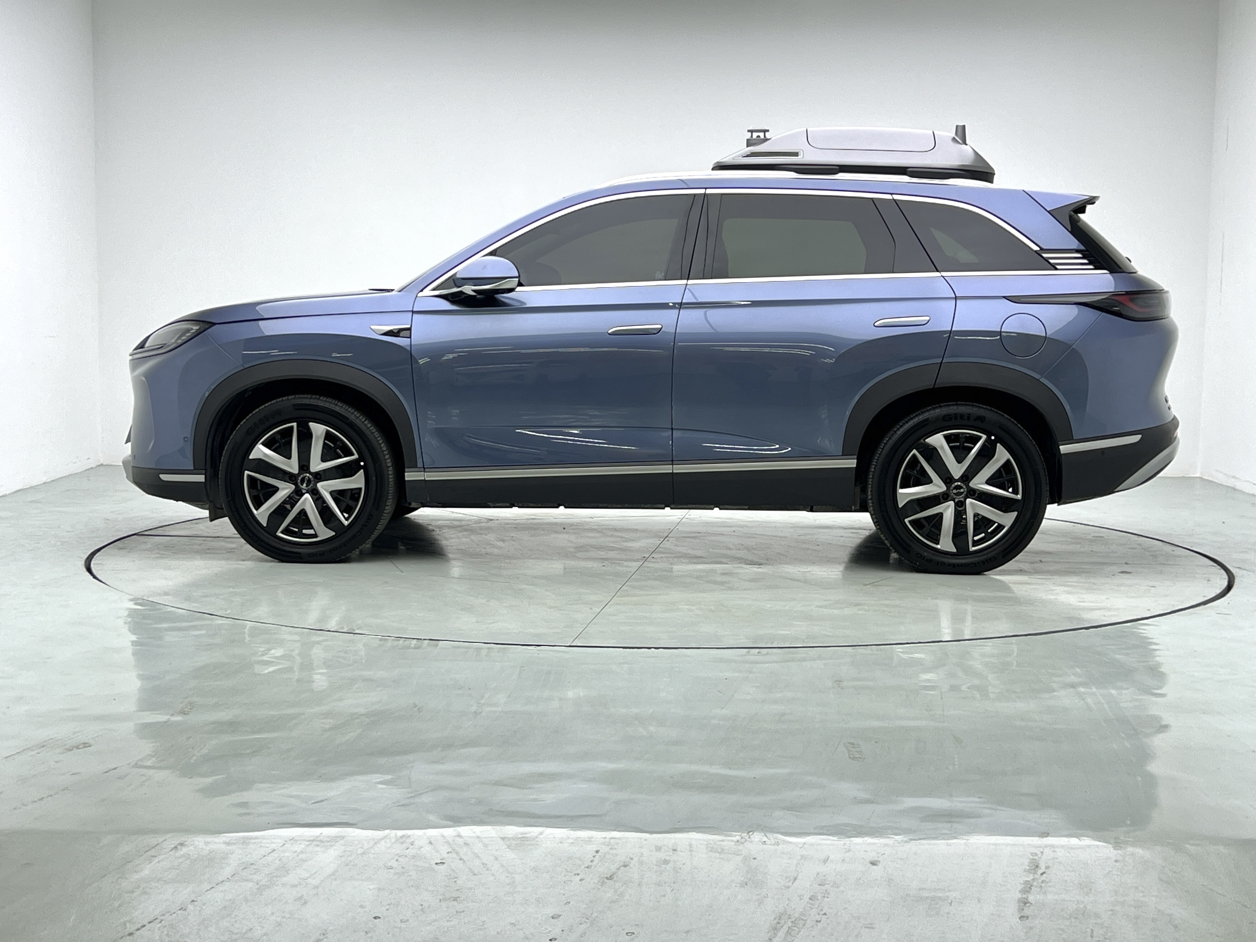 BYD Sea Lion 07 DM-i 2025 car image #13