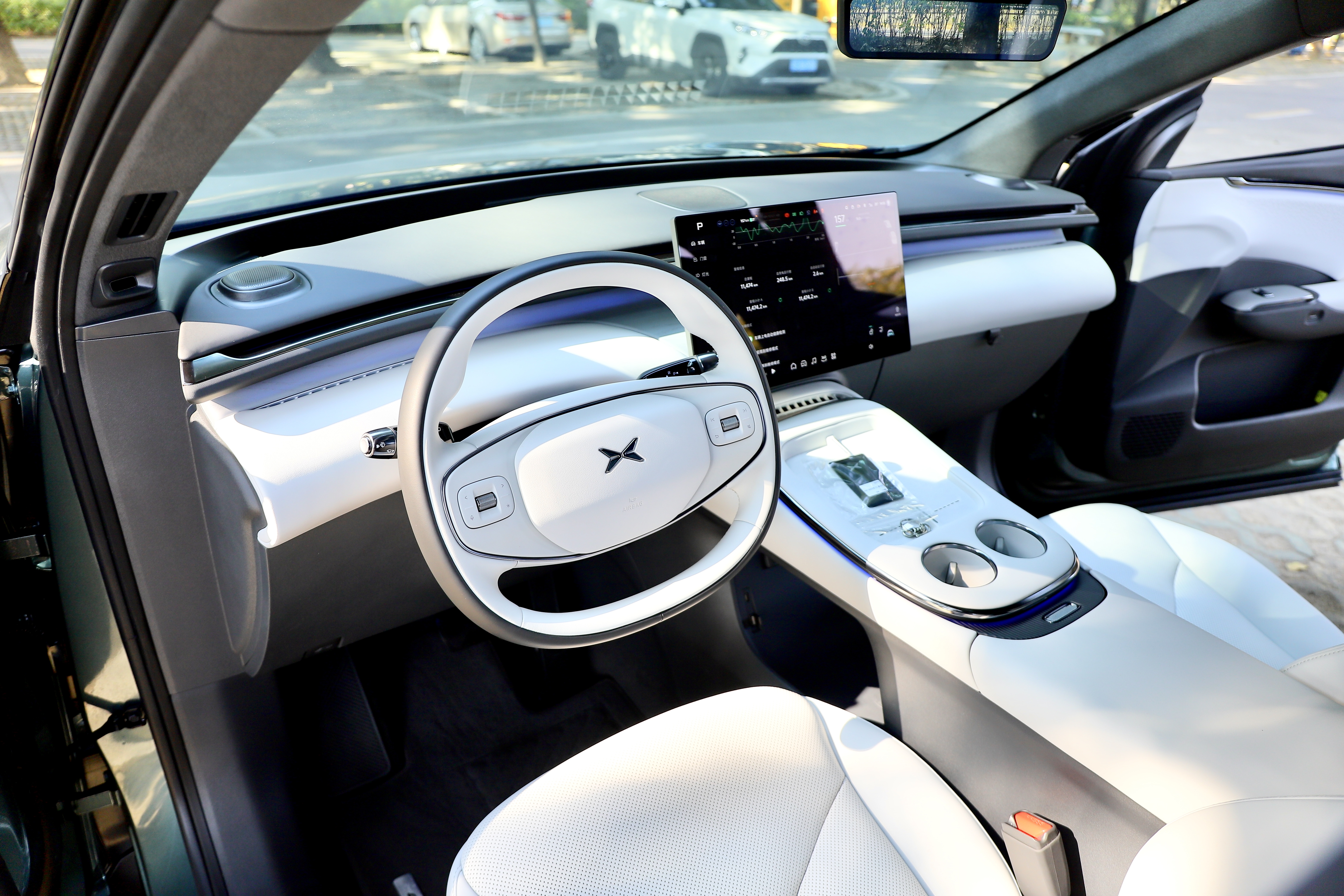 Xpeng G7 2025 #13 Xpeng G7 2025 car image #13