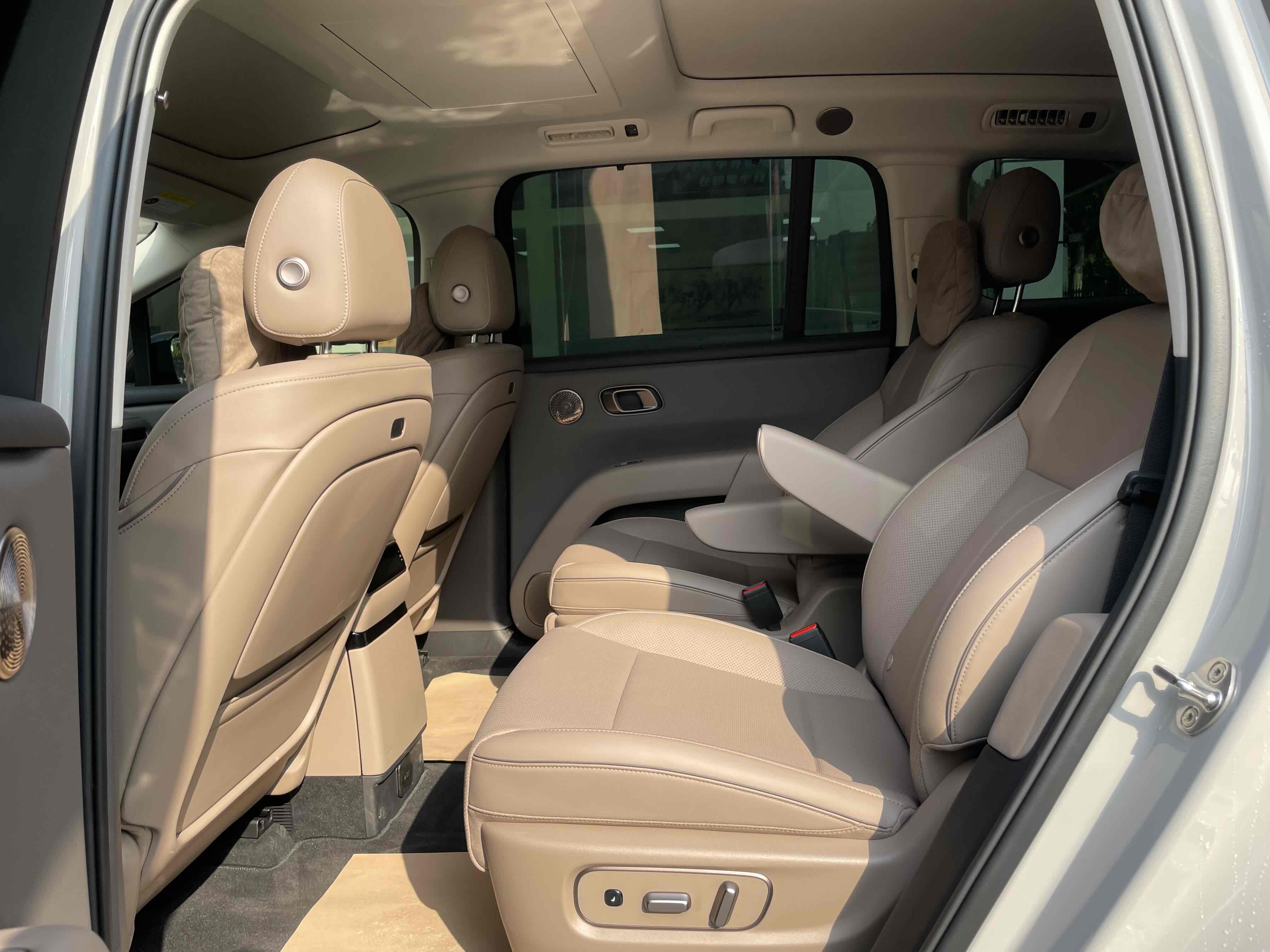 Li i8 2025 изображение автомобиля #13