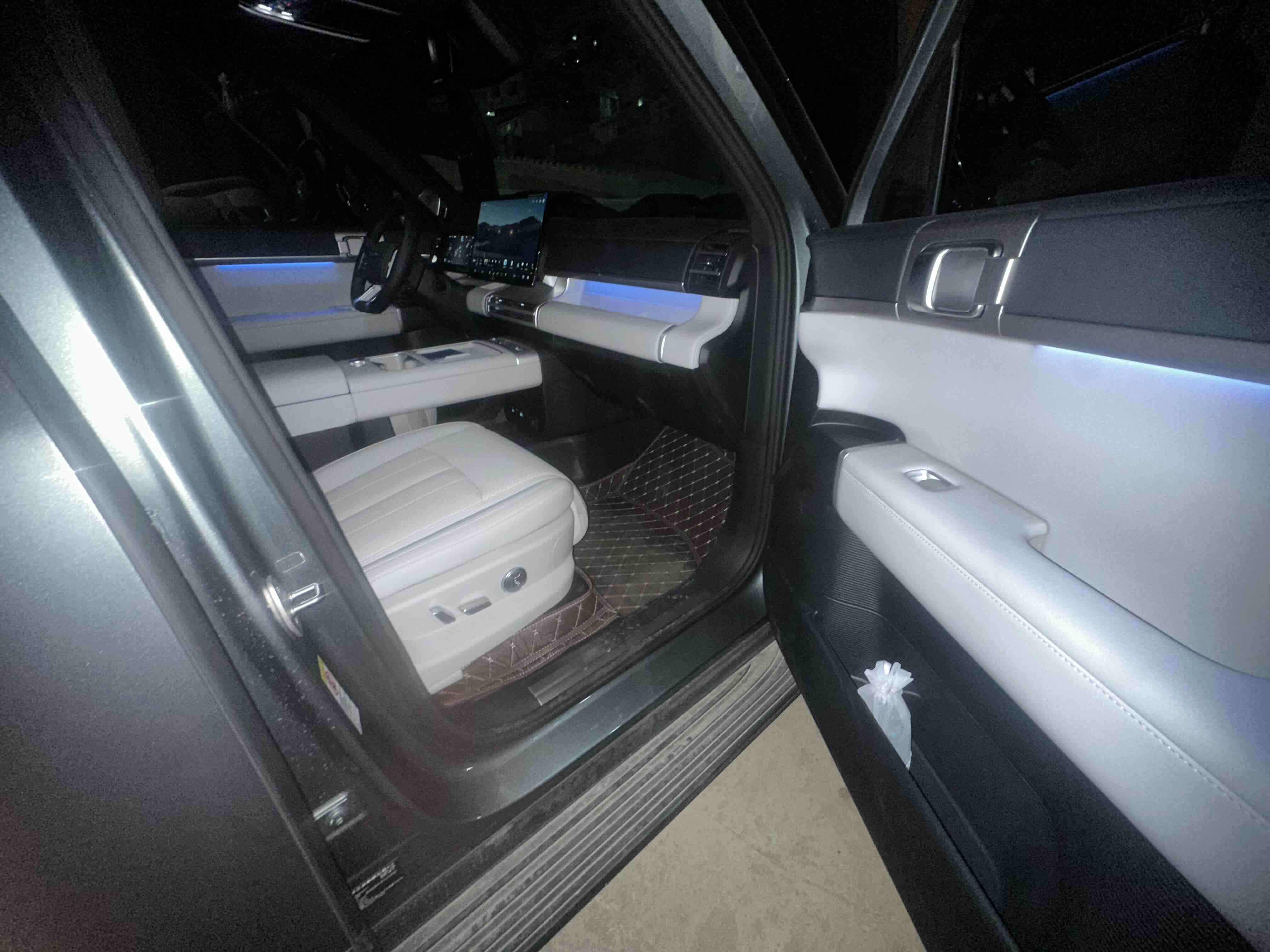 FangChengBao Tiger 7 2025 imagem de carro #13