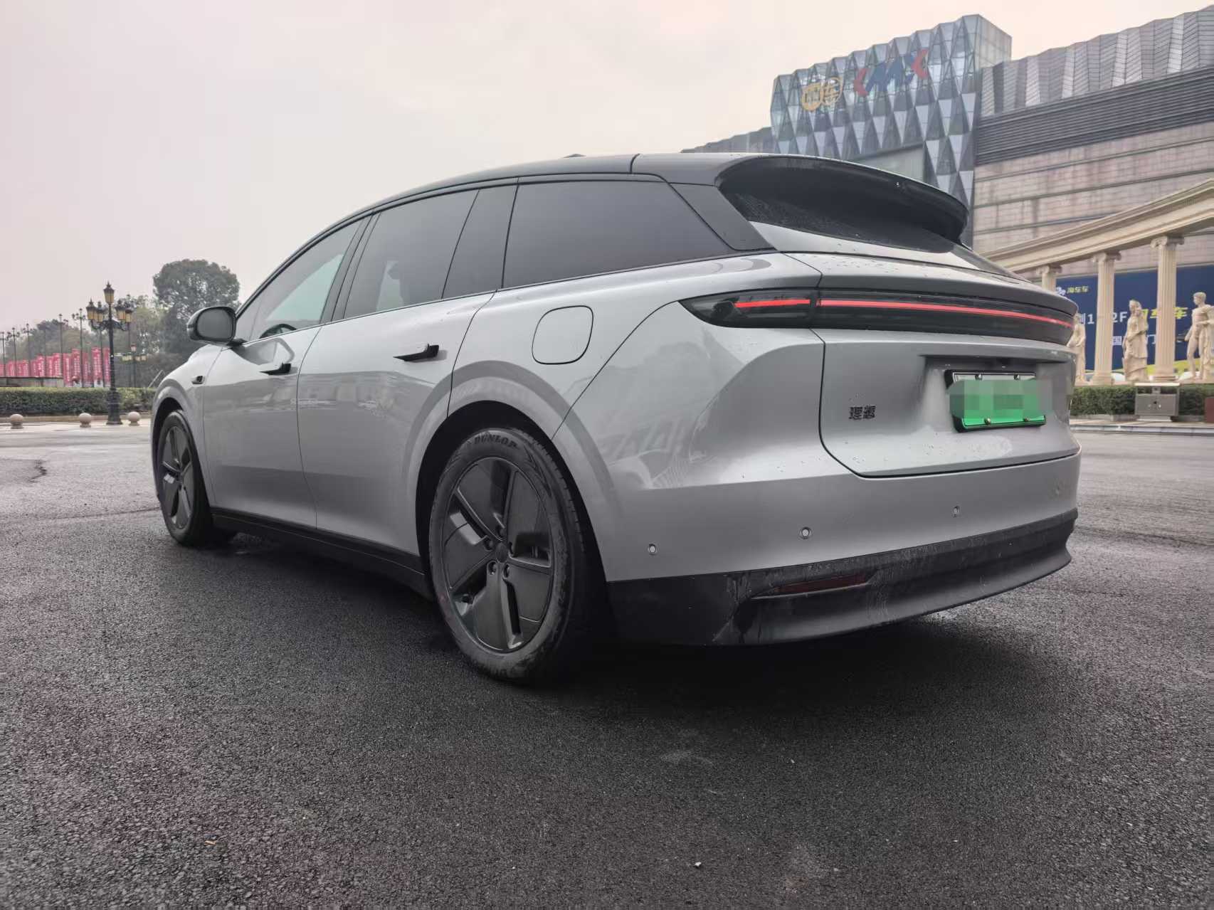 Li 2025 car image #13