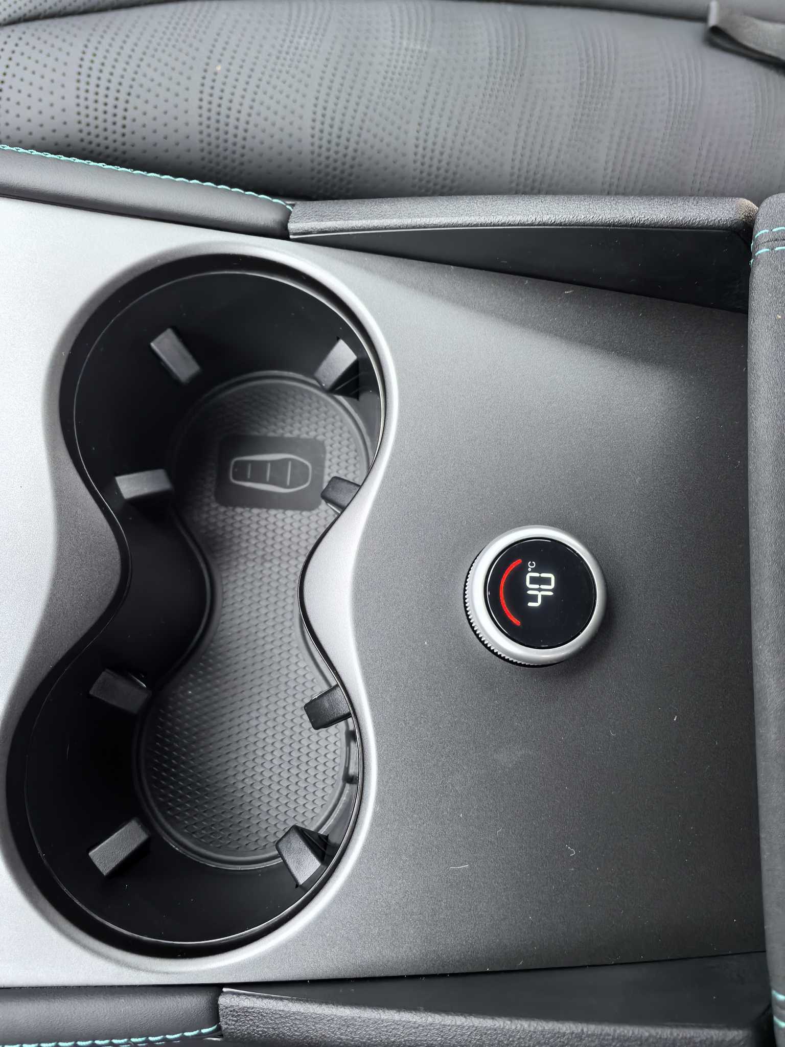 BYD Seal 06 DM-i 2025 #13 BYD Seal 06 DM-i 2025 immagine di auto #13