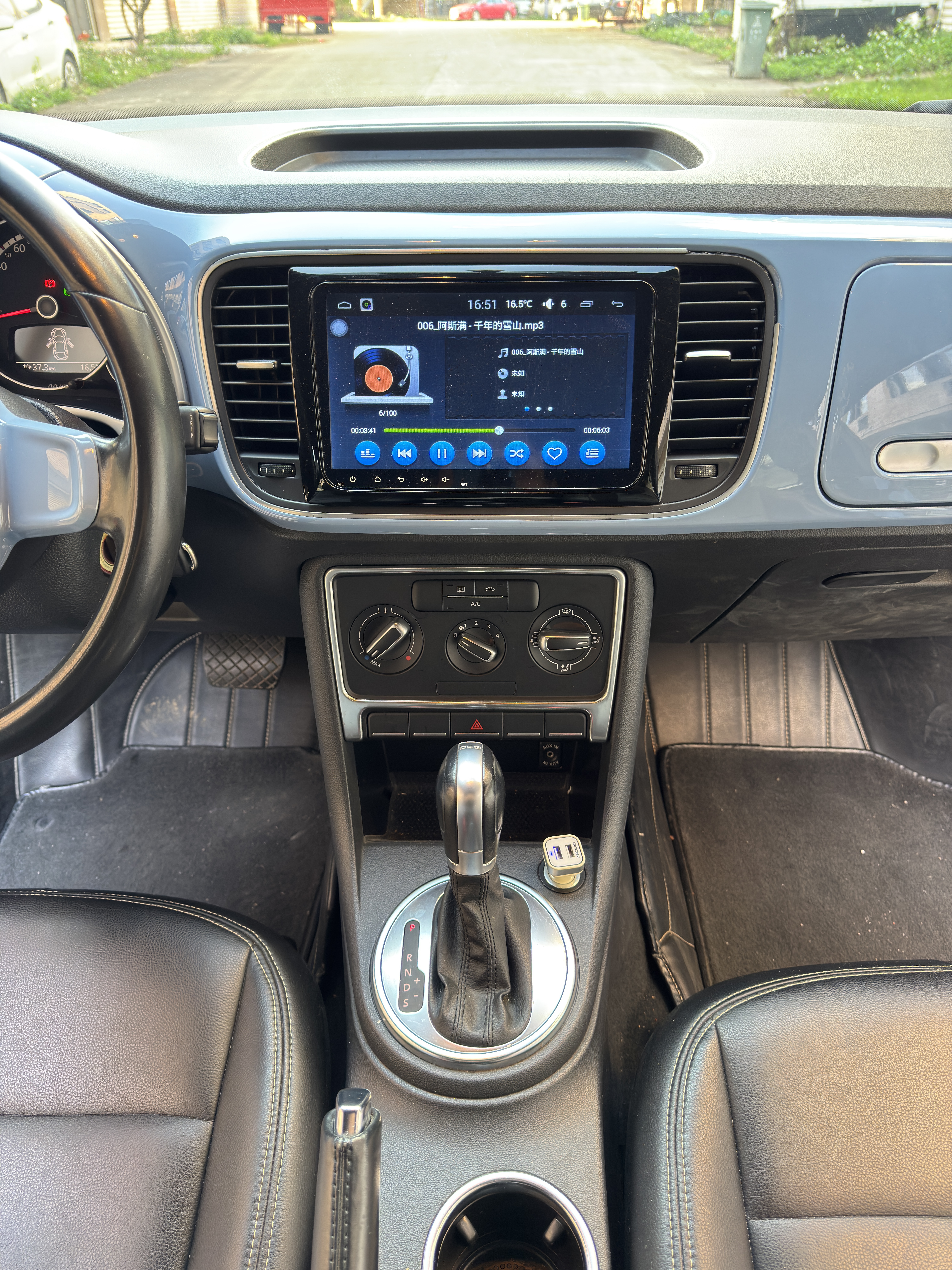 Volkswagen Beetle 2015 immagine di auto #13