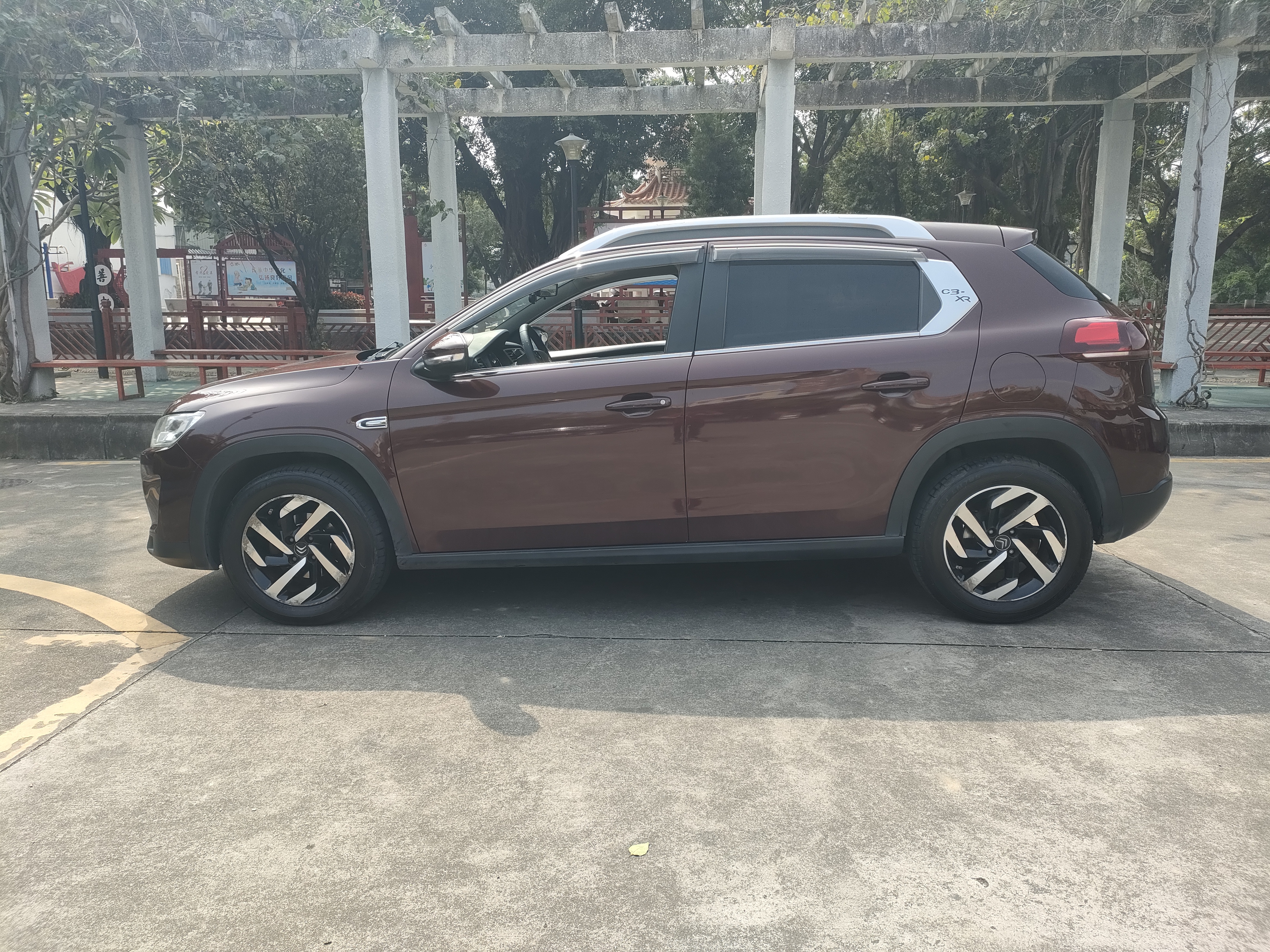 Citroen C3-XR 2015 #13 Citroen C3-XR 2015 car image #13