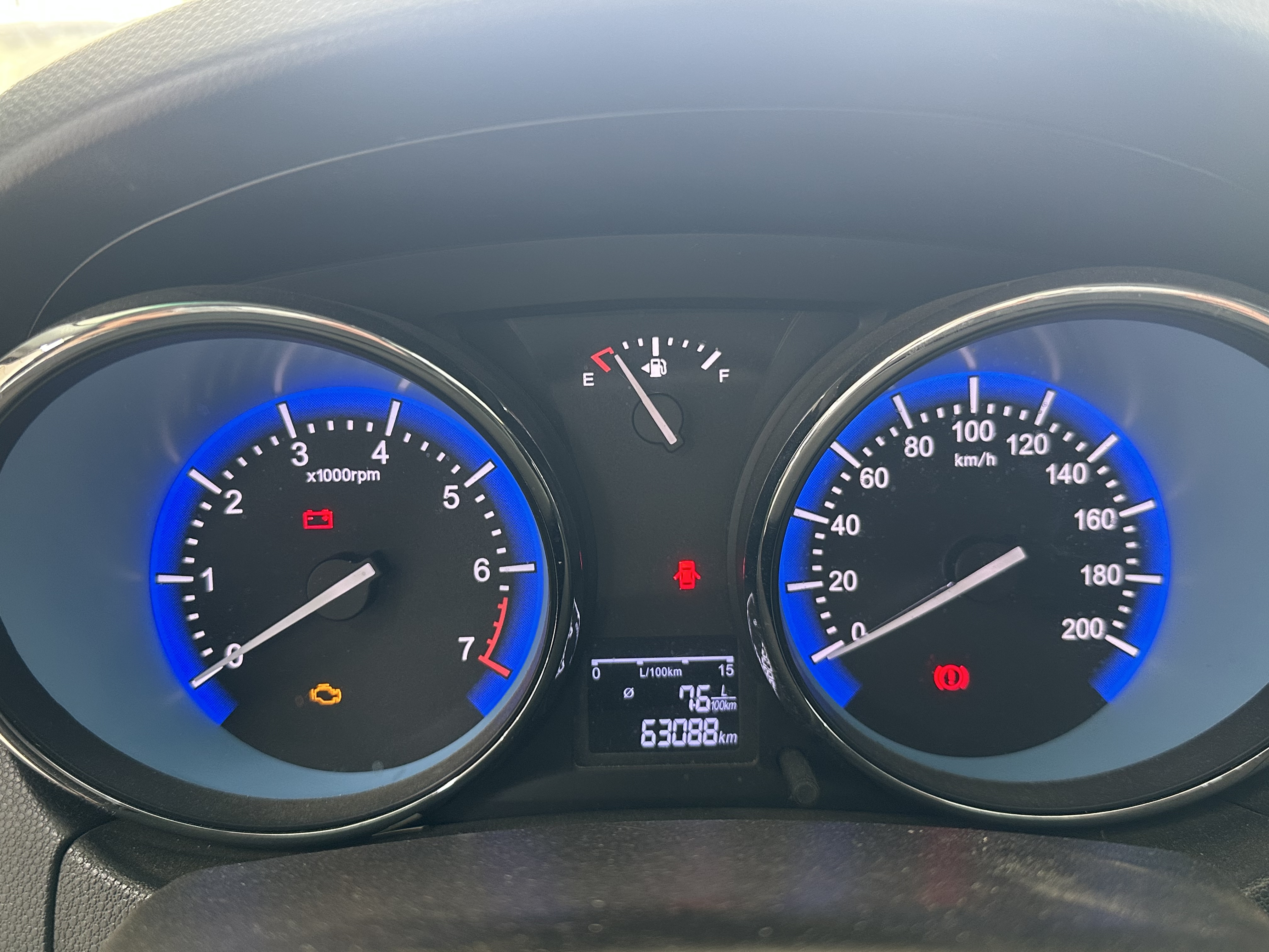 Kaiyi C3 2015 изображение автомобиля #13