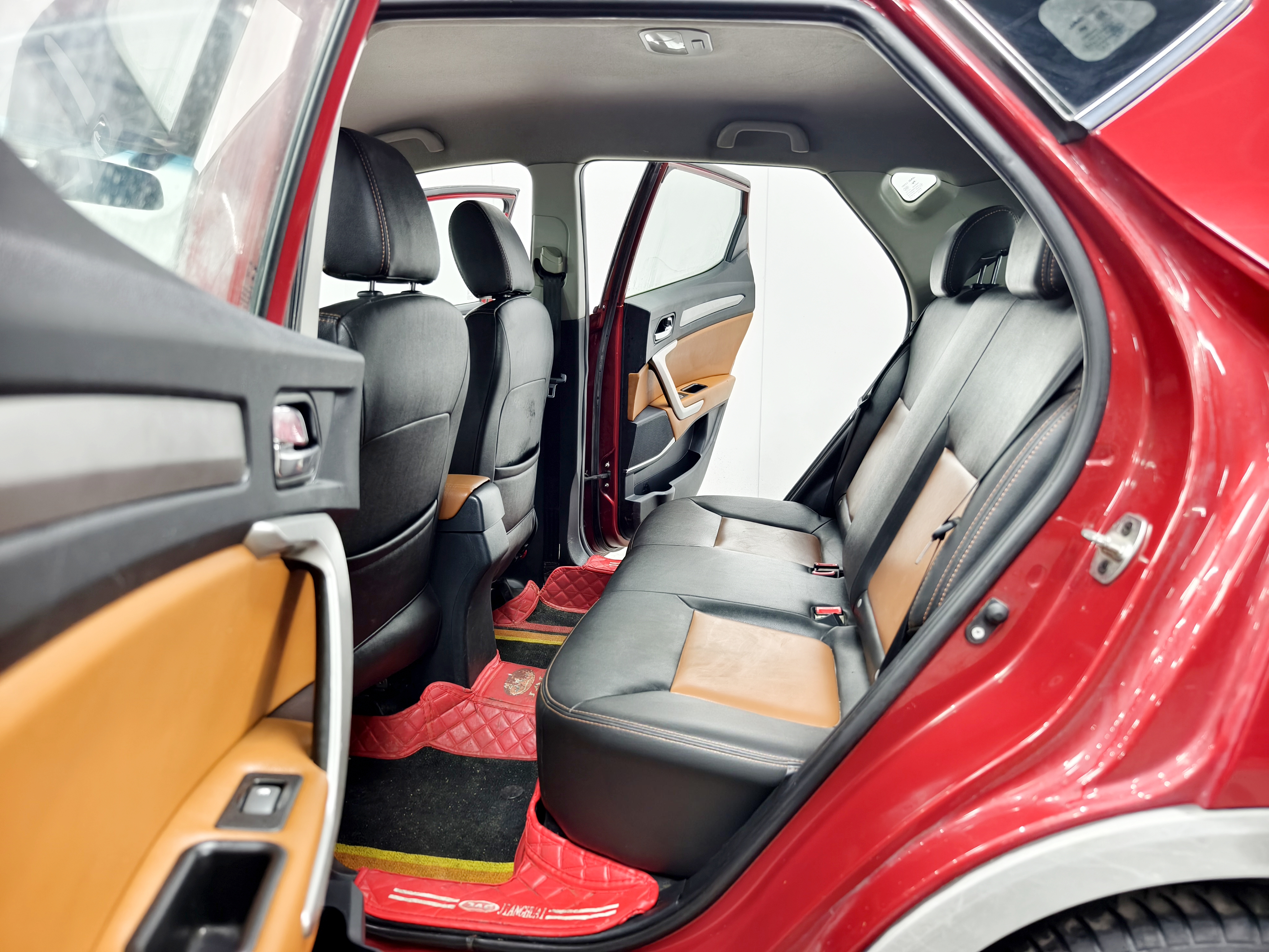 JAC 2015 #13 JAC 2015 car image #13