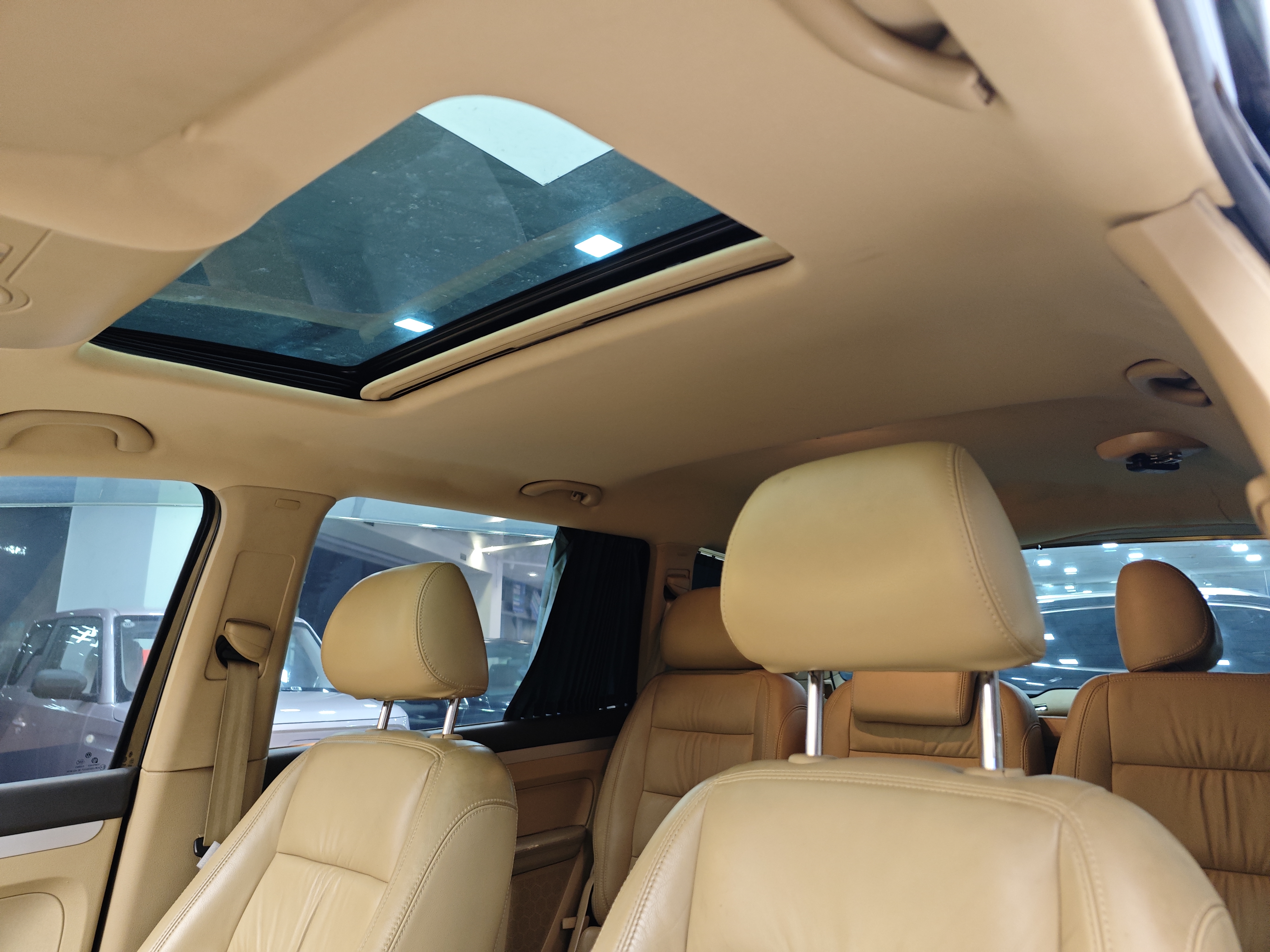 Volkswagen Touran 2011 #13 Volkswagen Touran 2011 immagine di auto #13