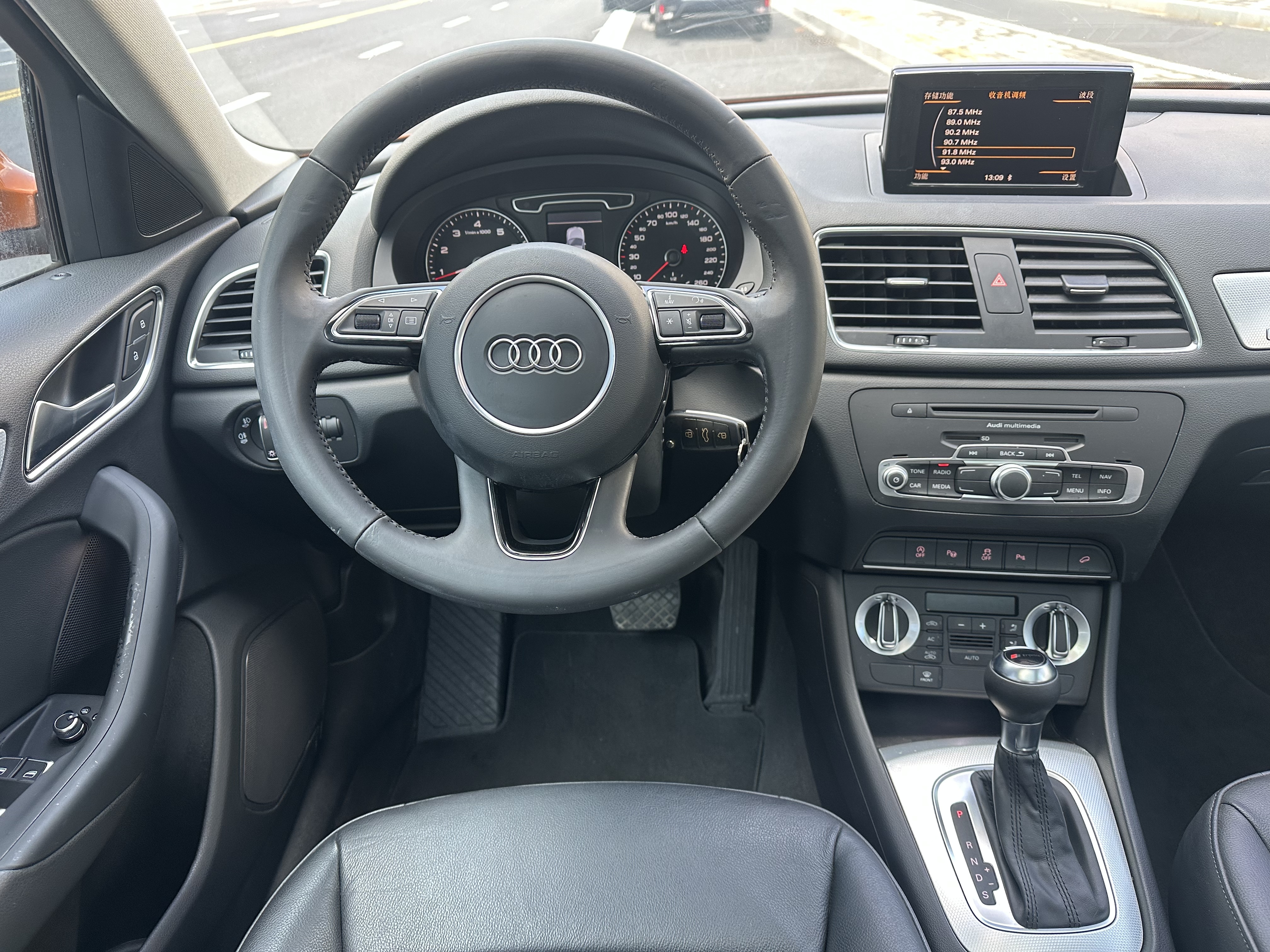 Audi Q3 (Imported) 2013 #13 Audi Q3 (Imported) 2013 صورة سيارة #13