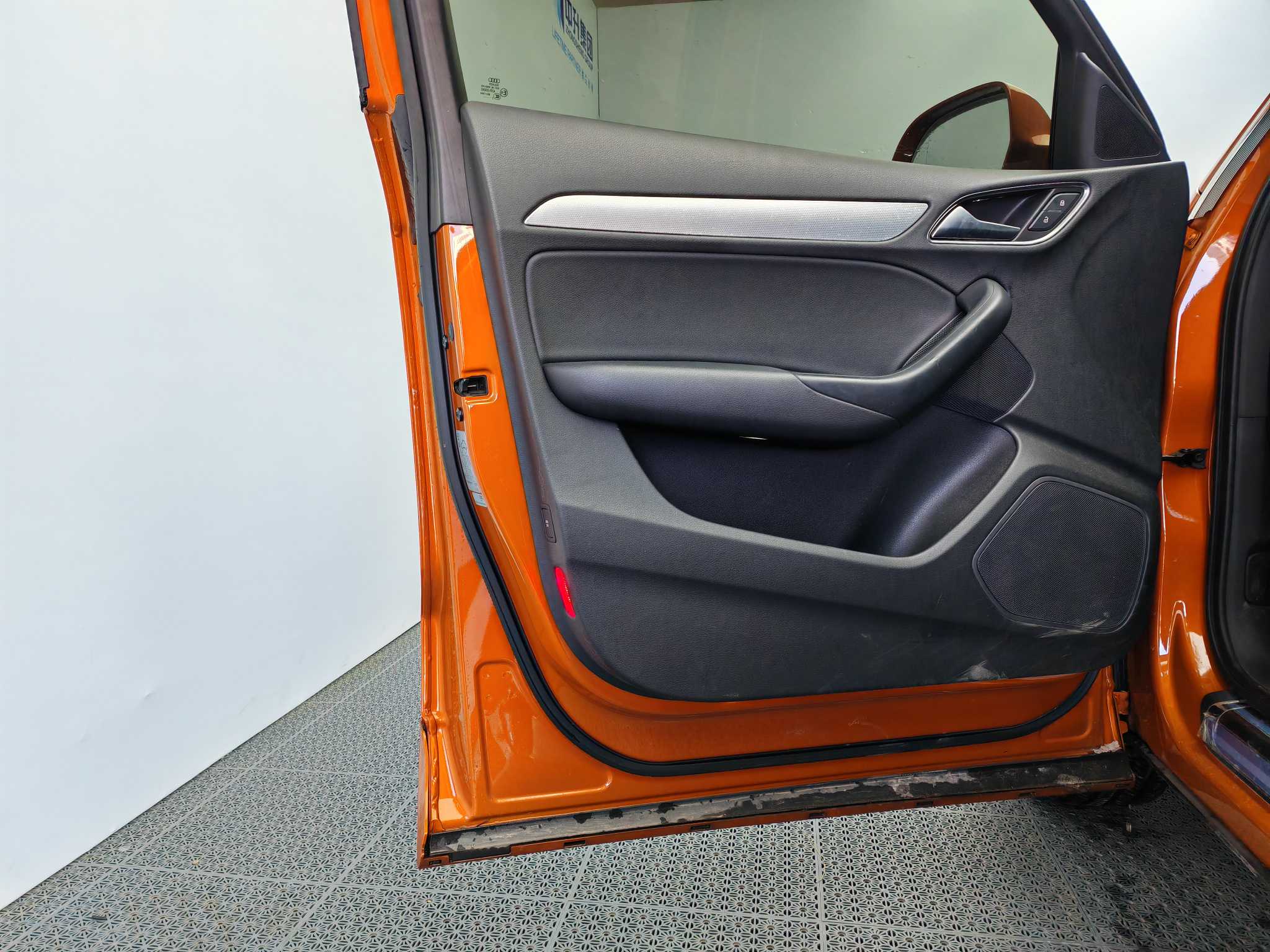 Audi Q3 (Imported) 2014 car image #13