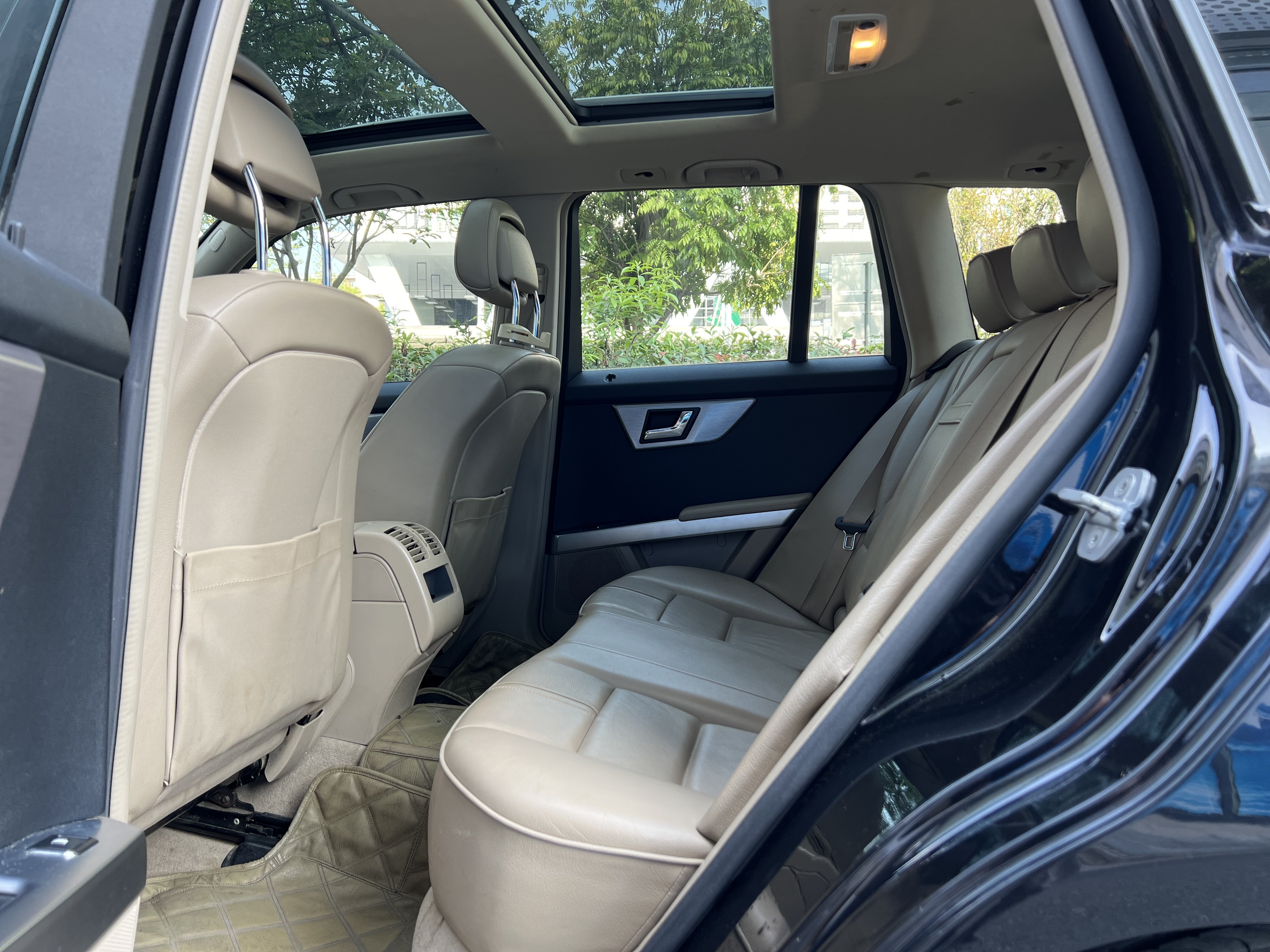 Mercedes-Benz GLK Class (Imported) 2010 car image #13