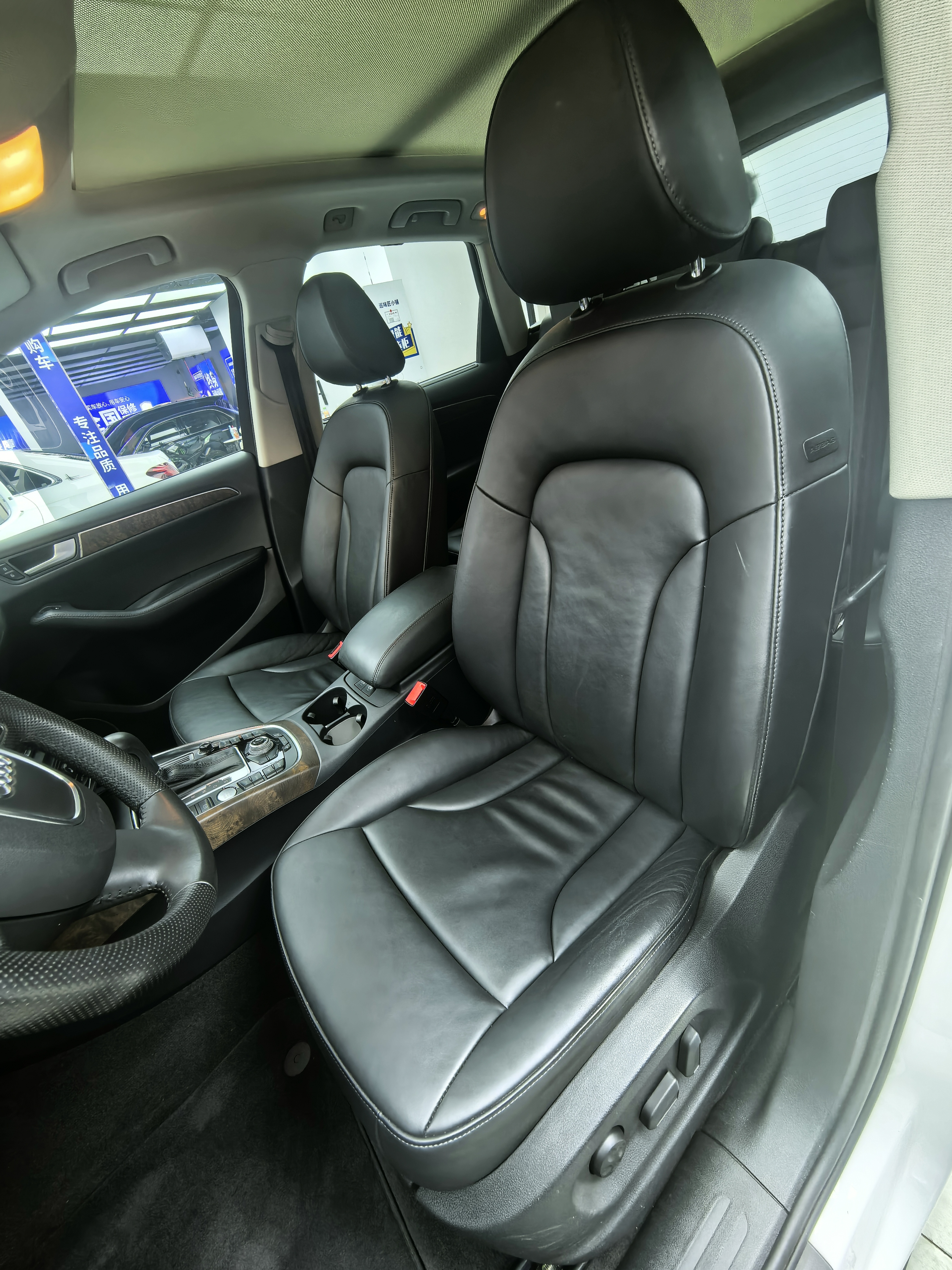 Audi Q5 (Imported) 2011 #13 Audi Q5 (Imported) 2011 car image #13