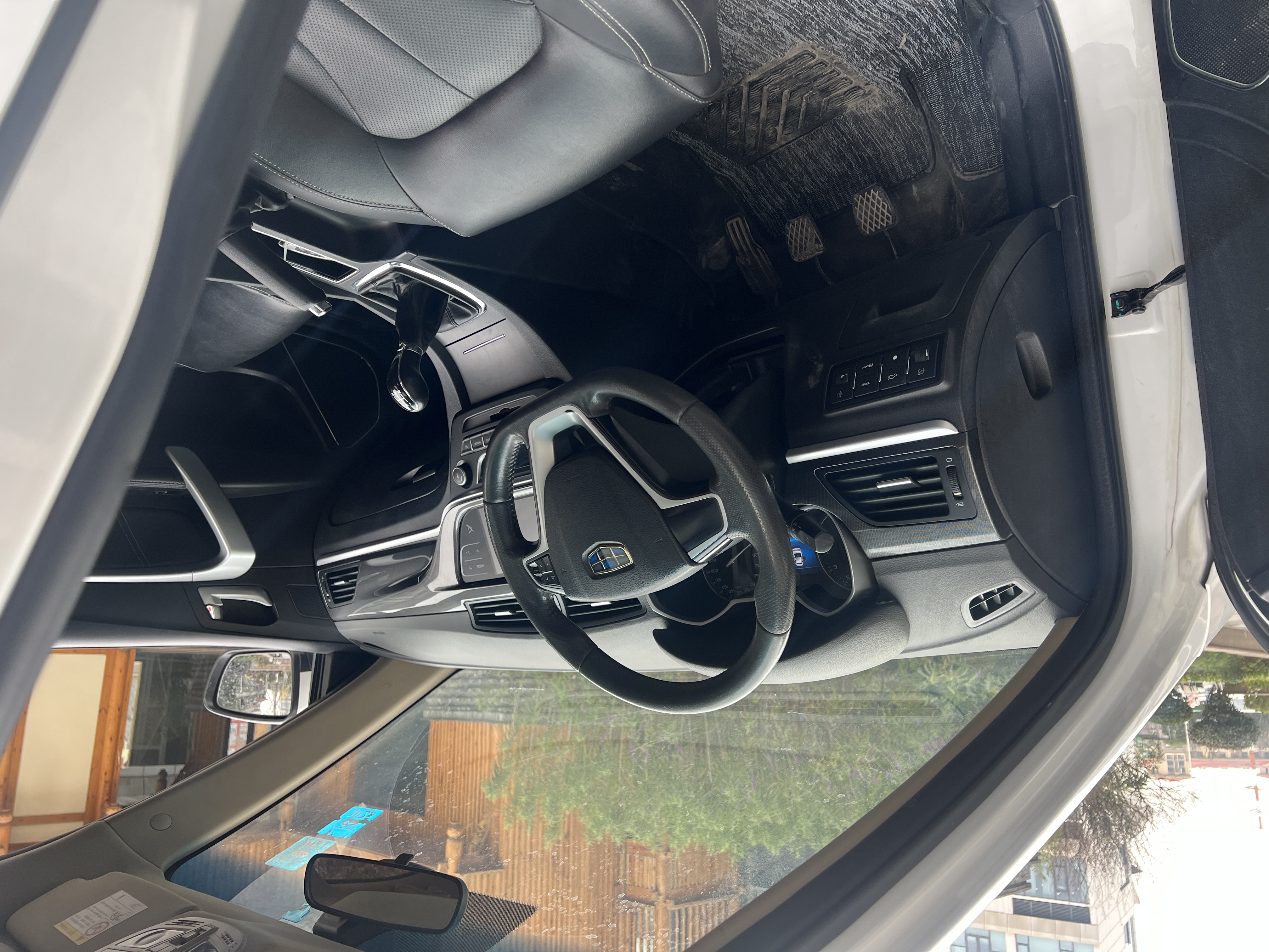 GEELY Emgrand 2017 #13 GEELY Emgrand 2017 car image #13