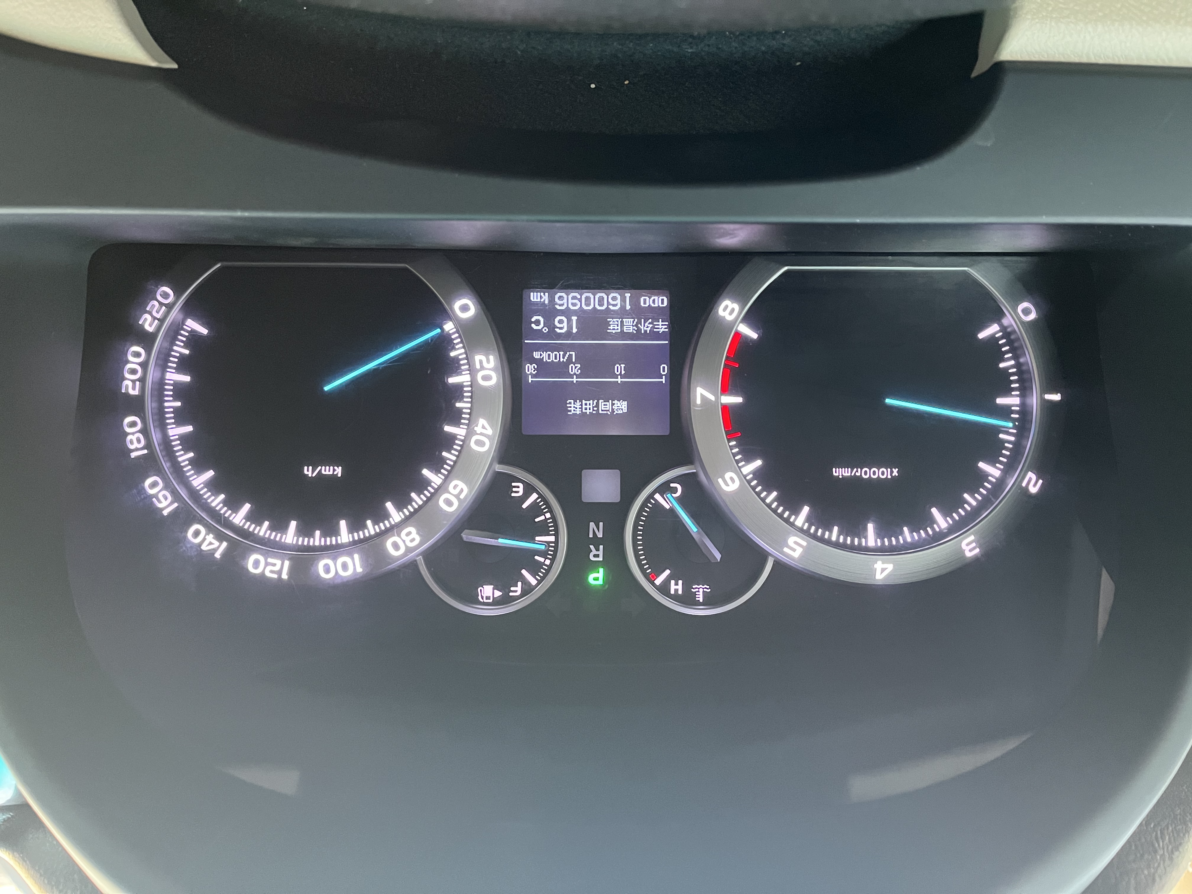 Toyota Alphard 2011 car image #13