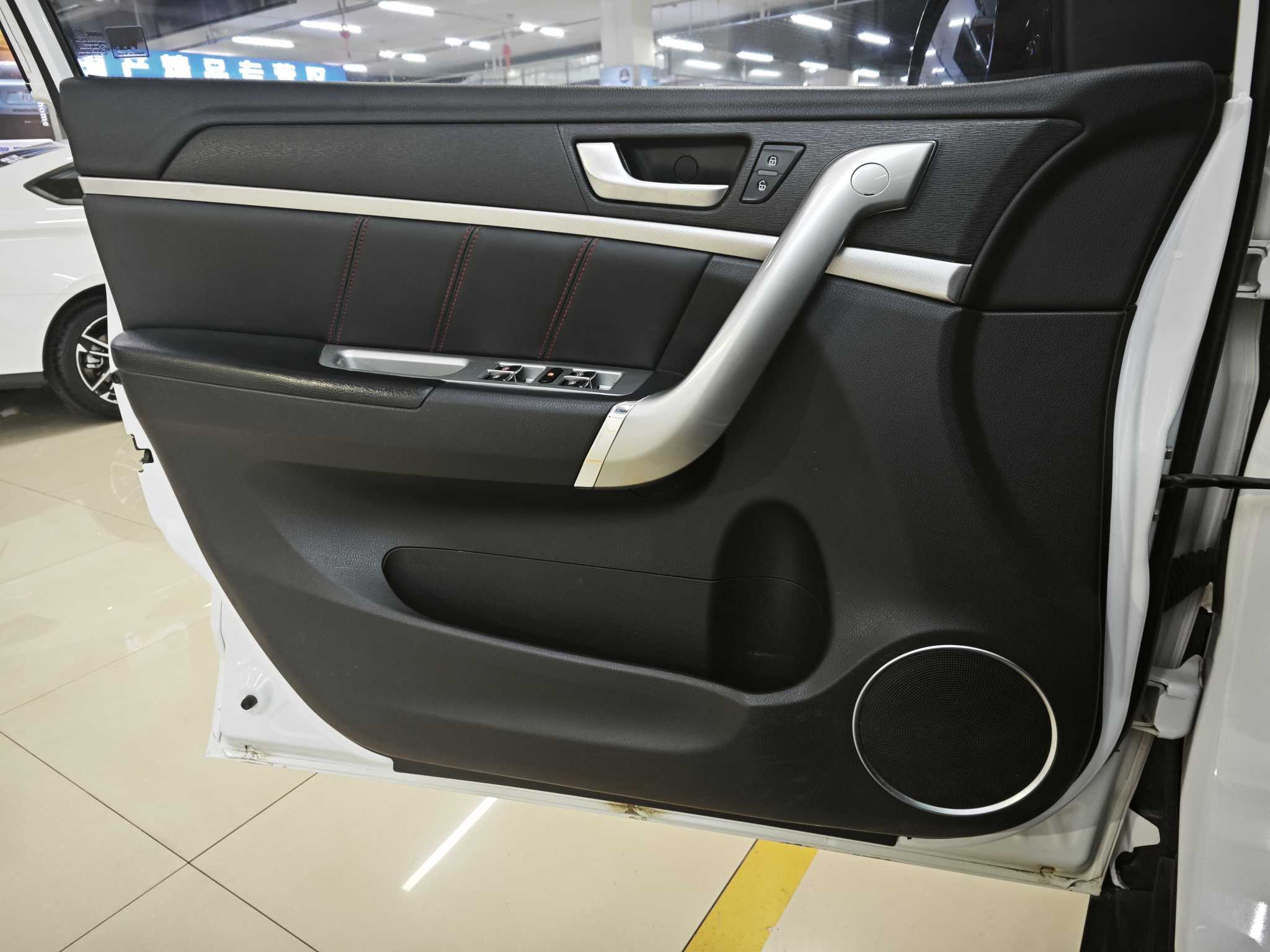 Haval H6 2015 image de voiture #13