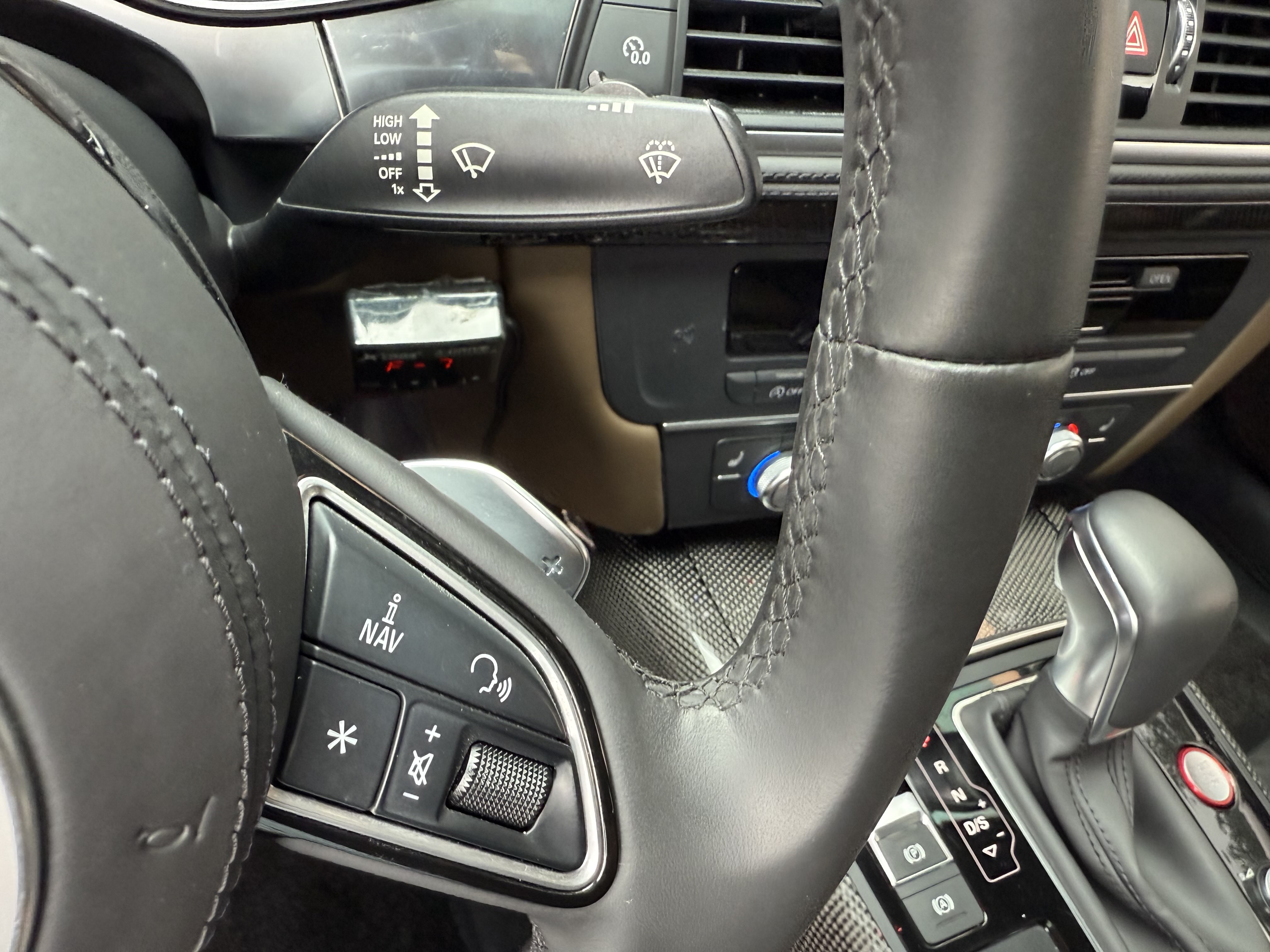 Audi S7 2017 car image #13