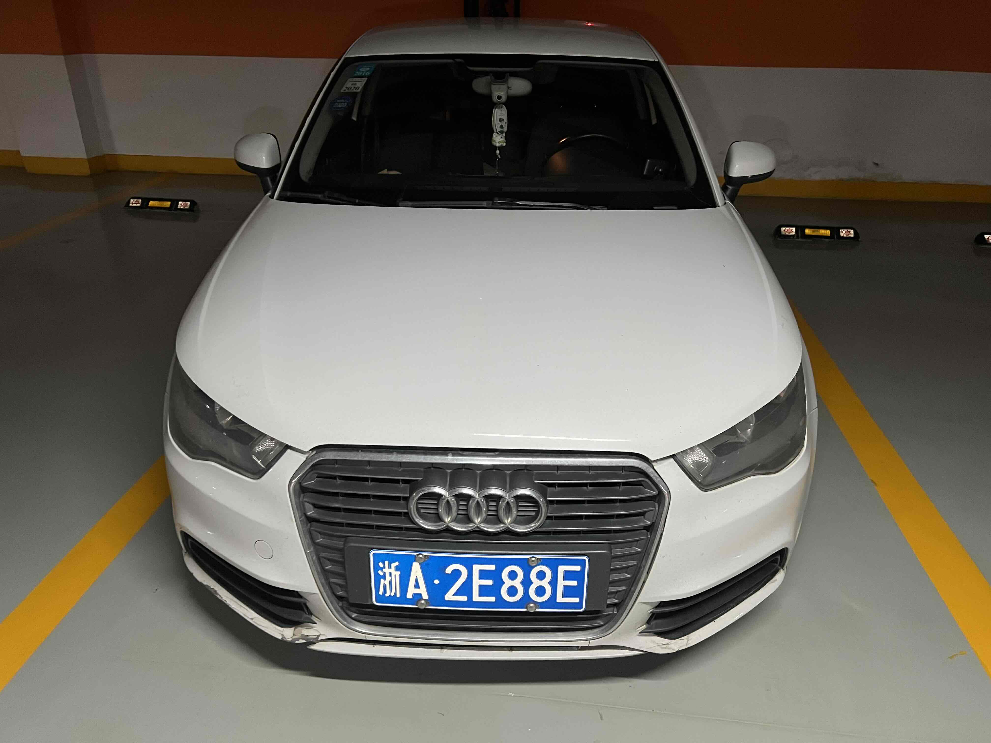 Audi A1 2012 car image #13