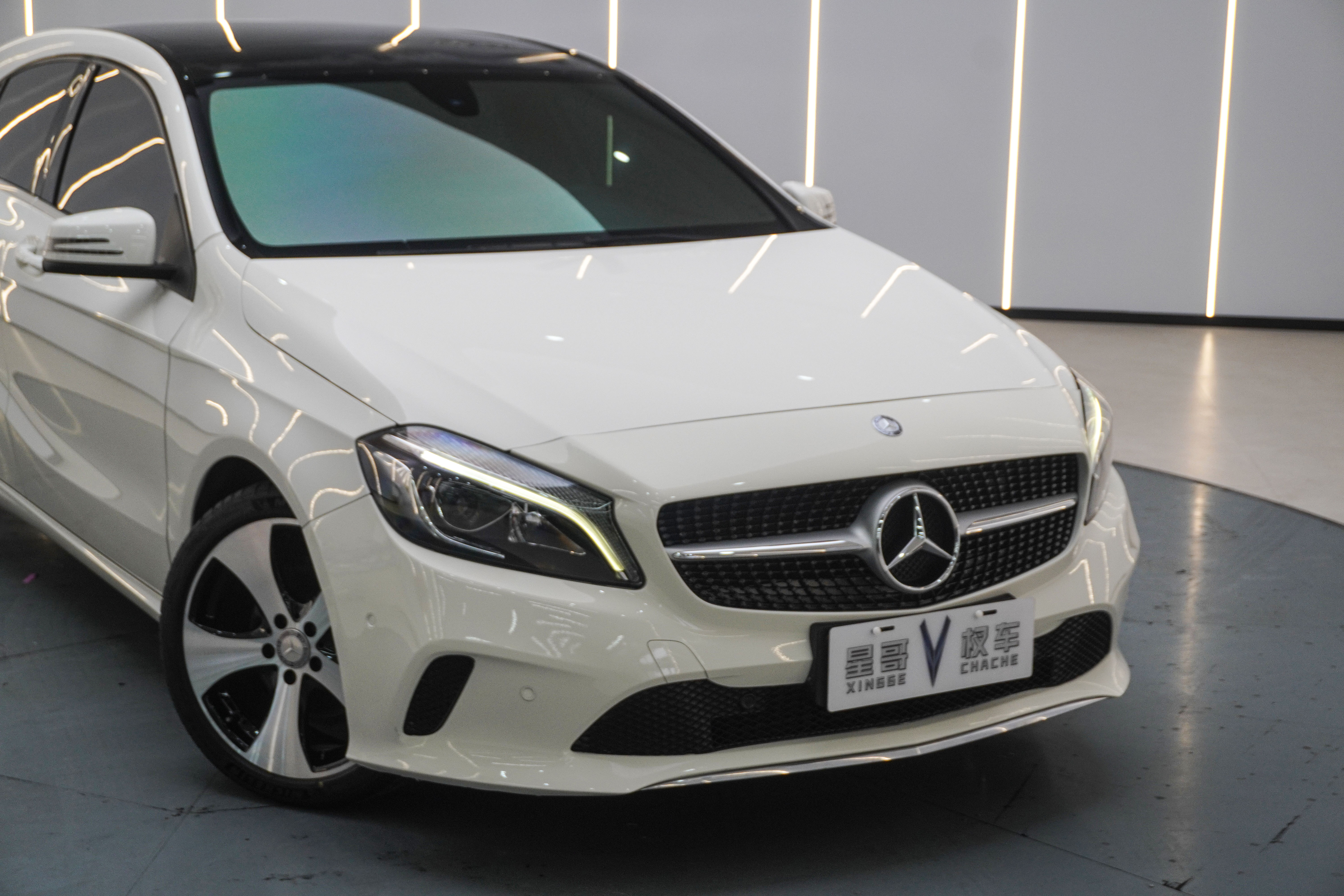 Mercedes-Benz A Class (Imported) 2017 #13 Mercedes-Benz A Class (Imported) 2017 car image #13