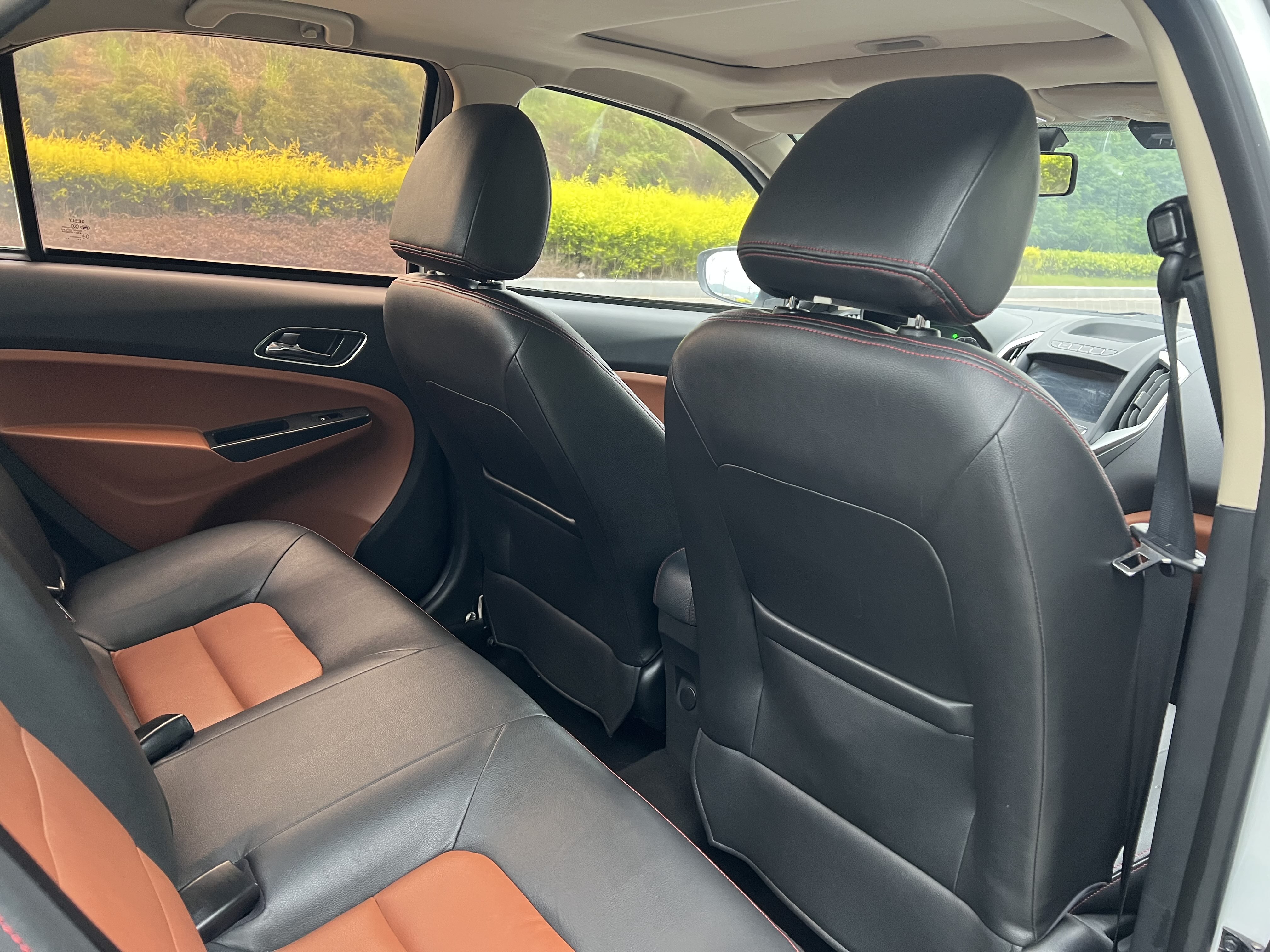 GEELY KingKong 2017 car image #13