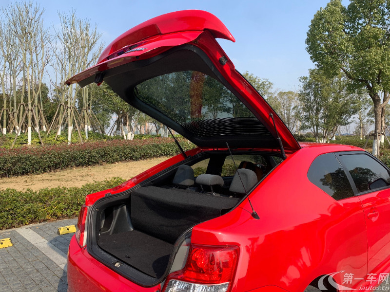 Toyota Zelas 2011 immagine di auto #13