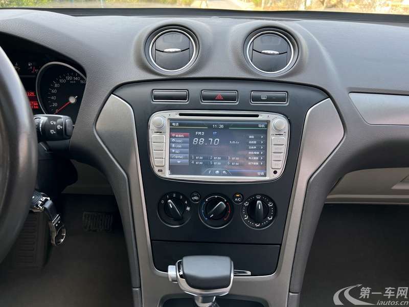 Ford Zhisheng 2012 #13 Ford Zhisheng 2012 car image #13