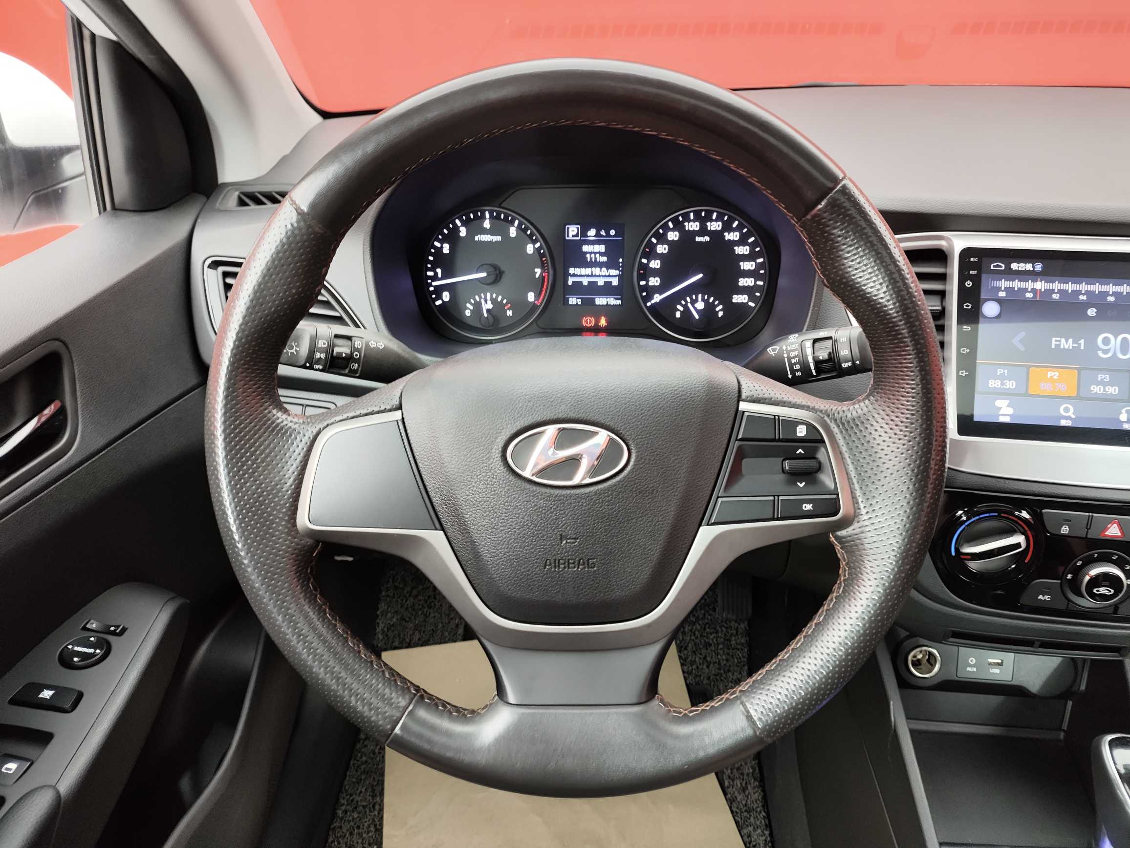 Hyundai Verna RV 2017 #13 Hyundai Verna RV 2017 car image #13