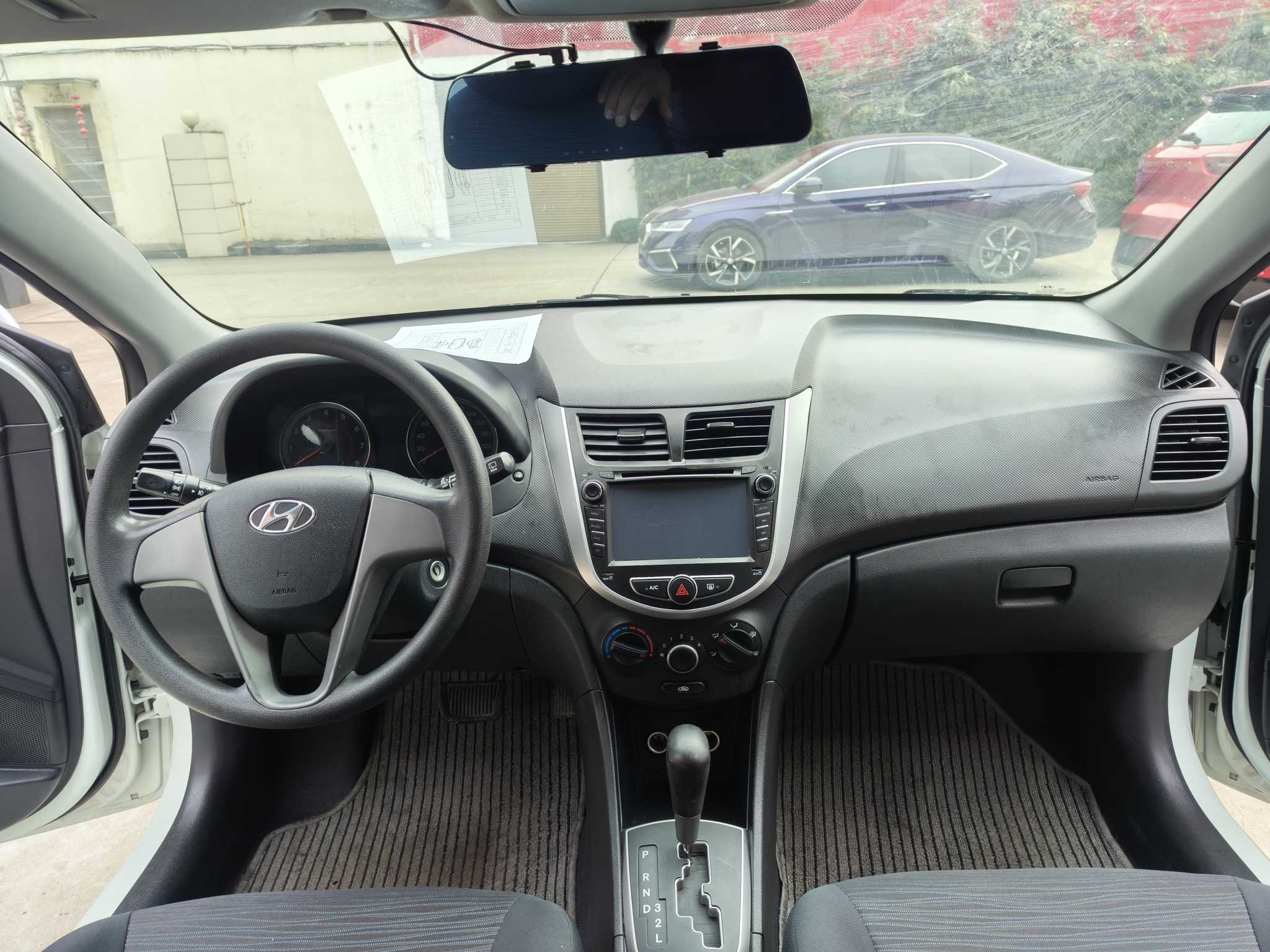 Hyundai Reina Hatchback 2016 #13 Hyundai Reina Hatchback 2016 car image #13