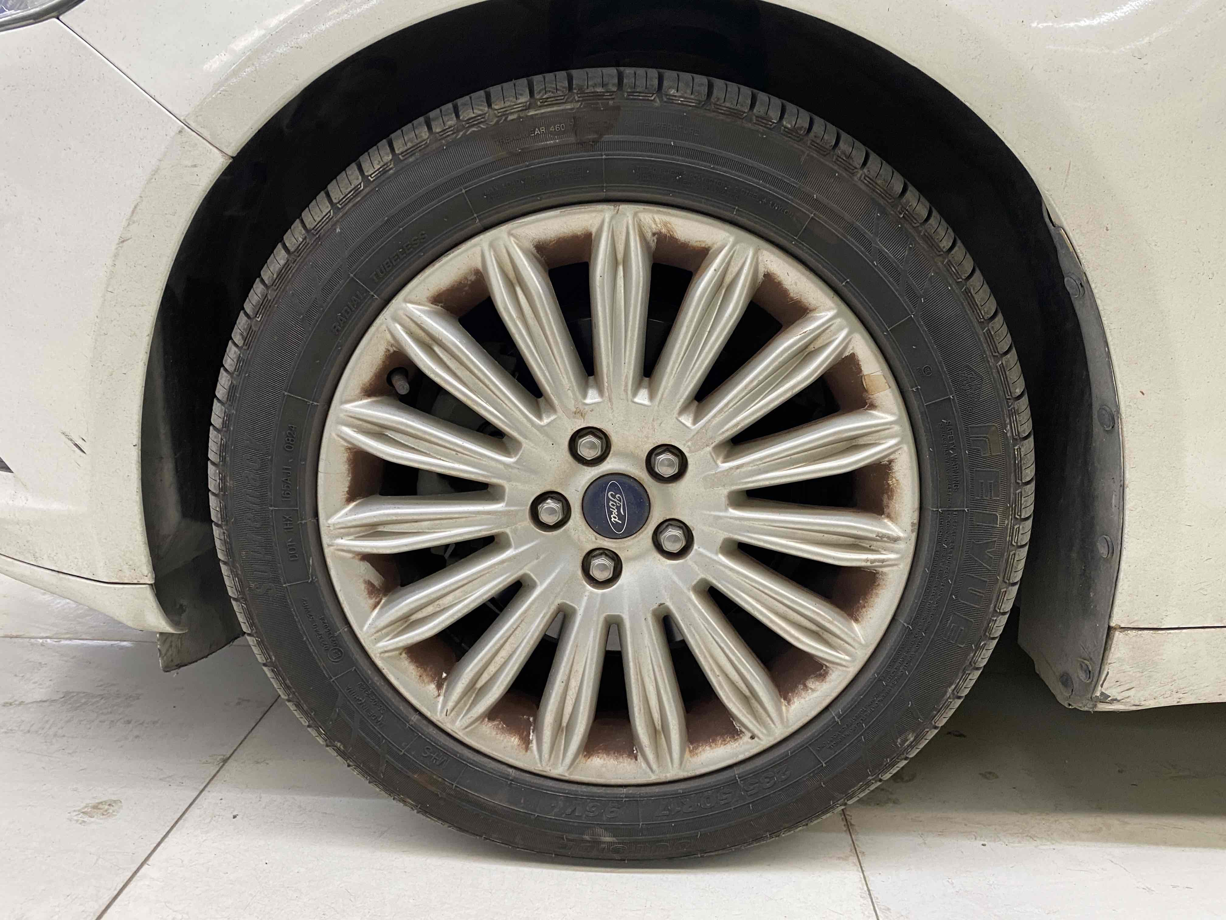 Ford Zhisheng 2014 #13 Ford Zhisheng 2014 car image #13