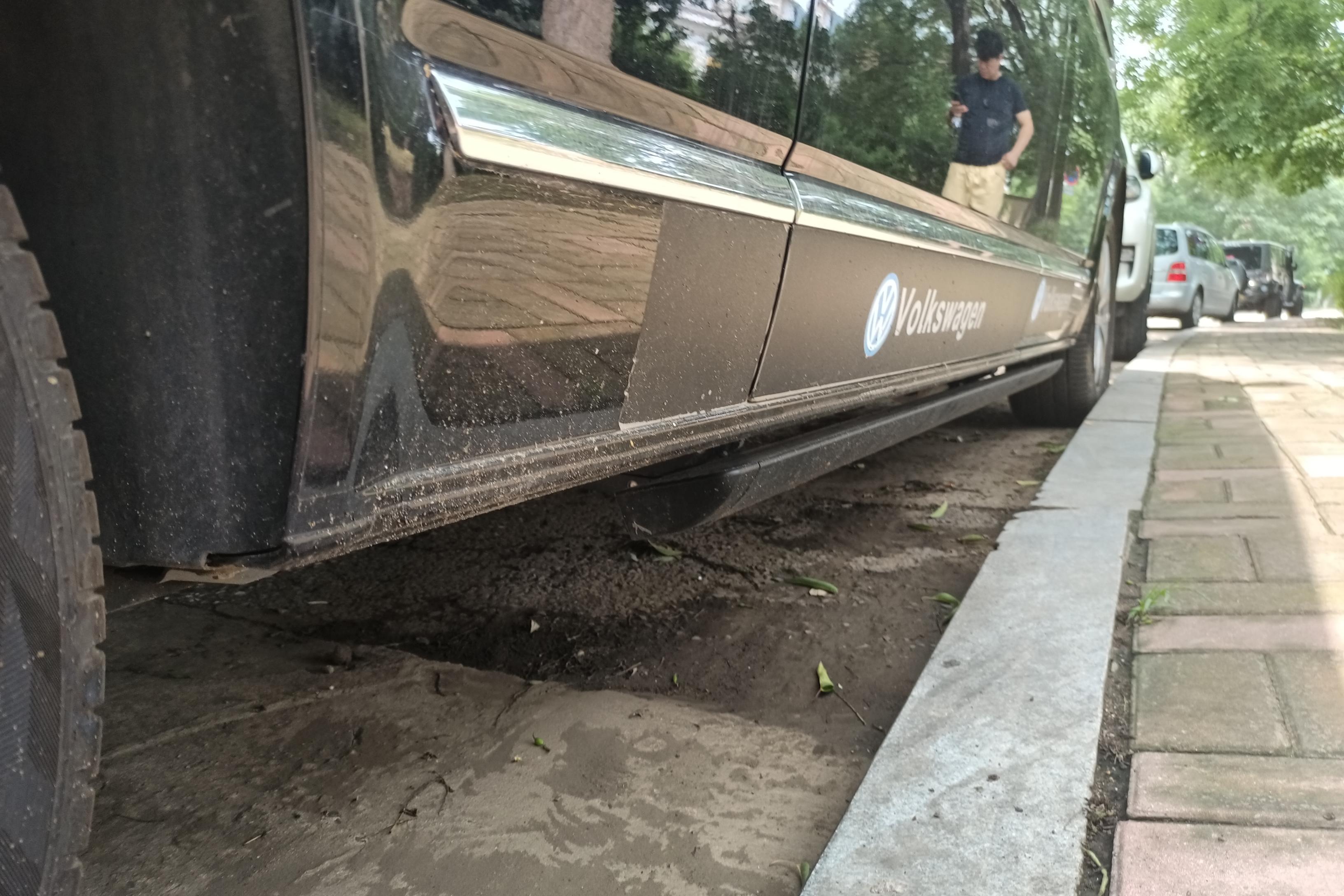 Volkswagen Caravelle 2017 car image #13