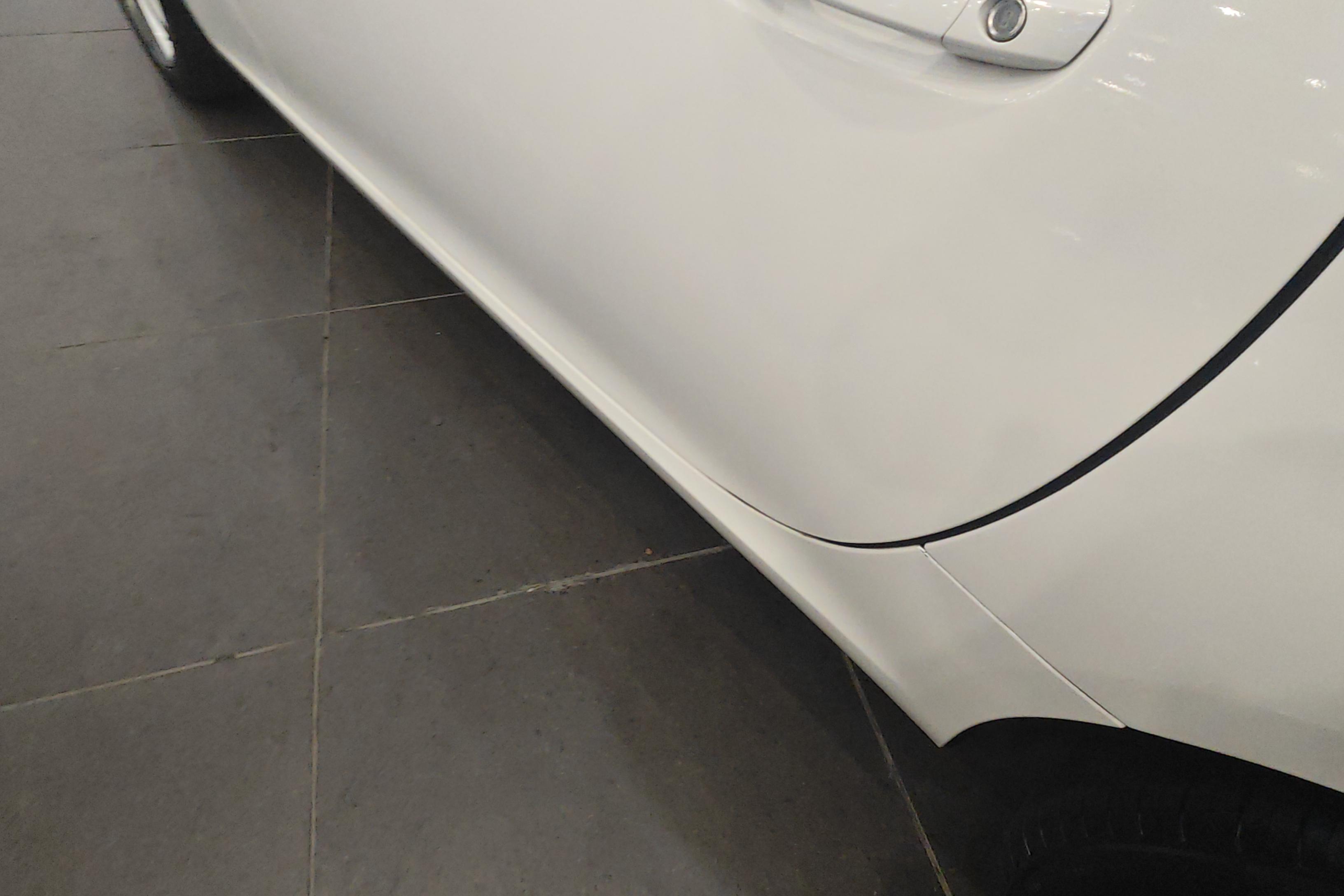 Mercedes-Benz SLC Class 2017 car image #13