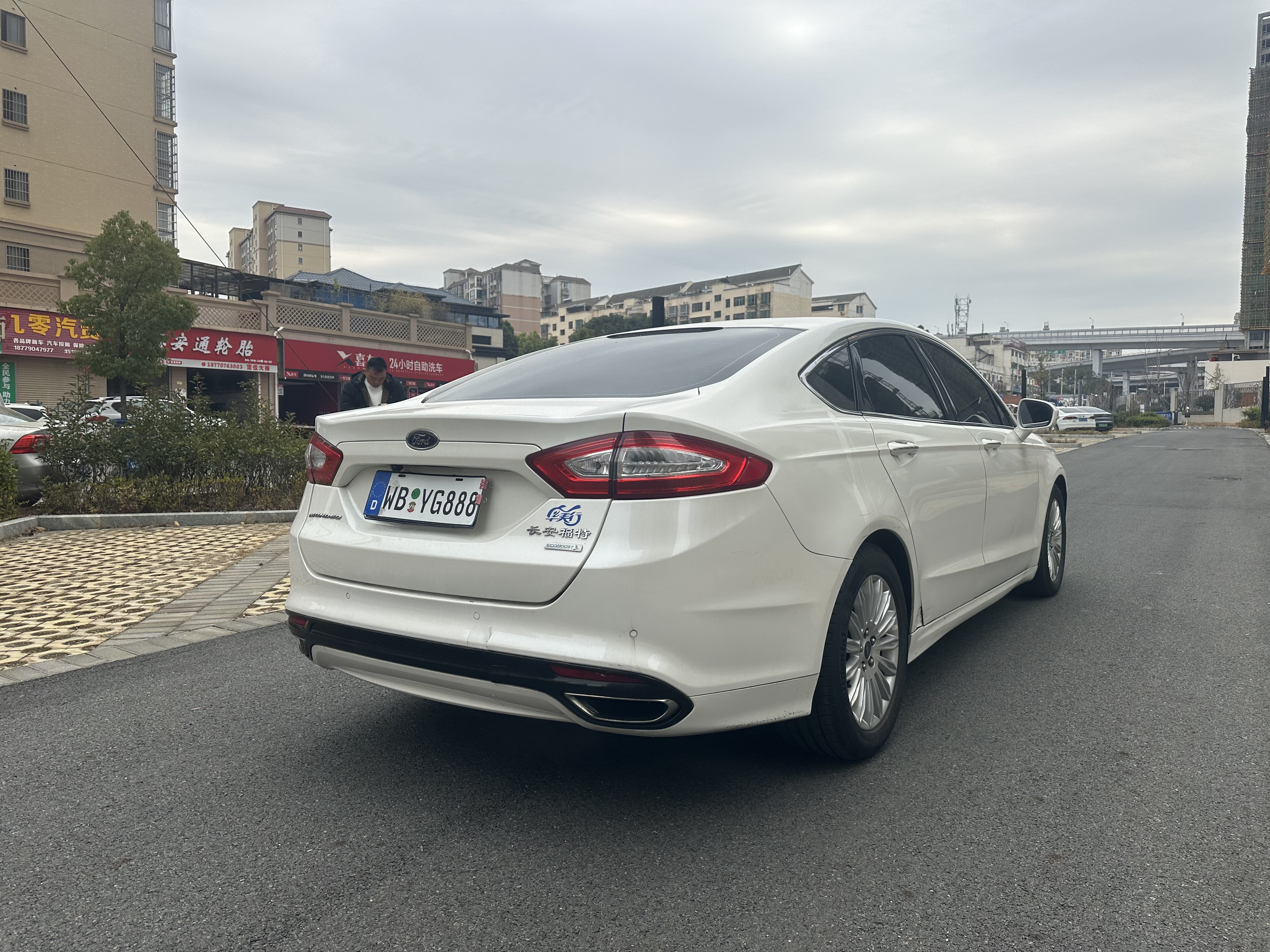 Ford Zhisheng 2015 #13 Ford Zhisheng 2015 car image #13