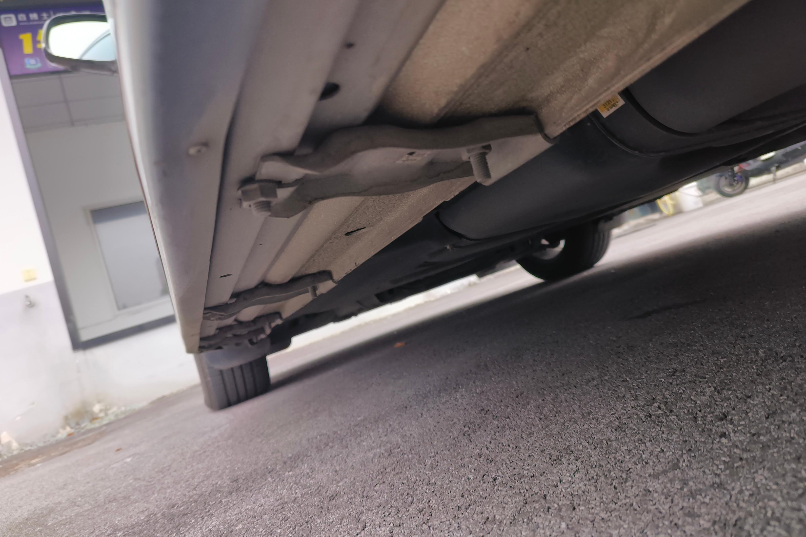 Kia Carnival 2018 изображение автомобиля #13