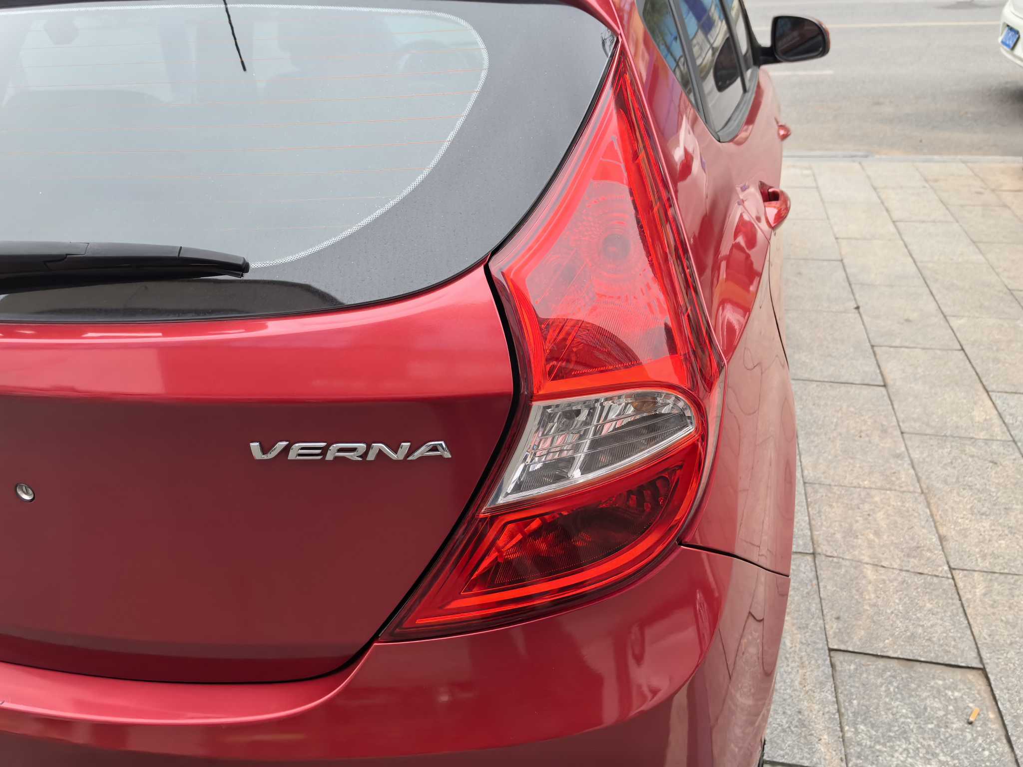 Hyundai Reina Hatchback 2018 #13 Hyundai Reina Hatchback 2018 car image #13