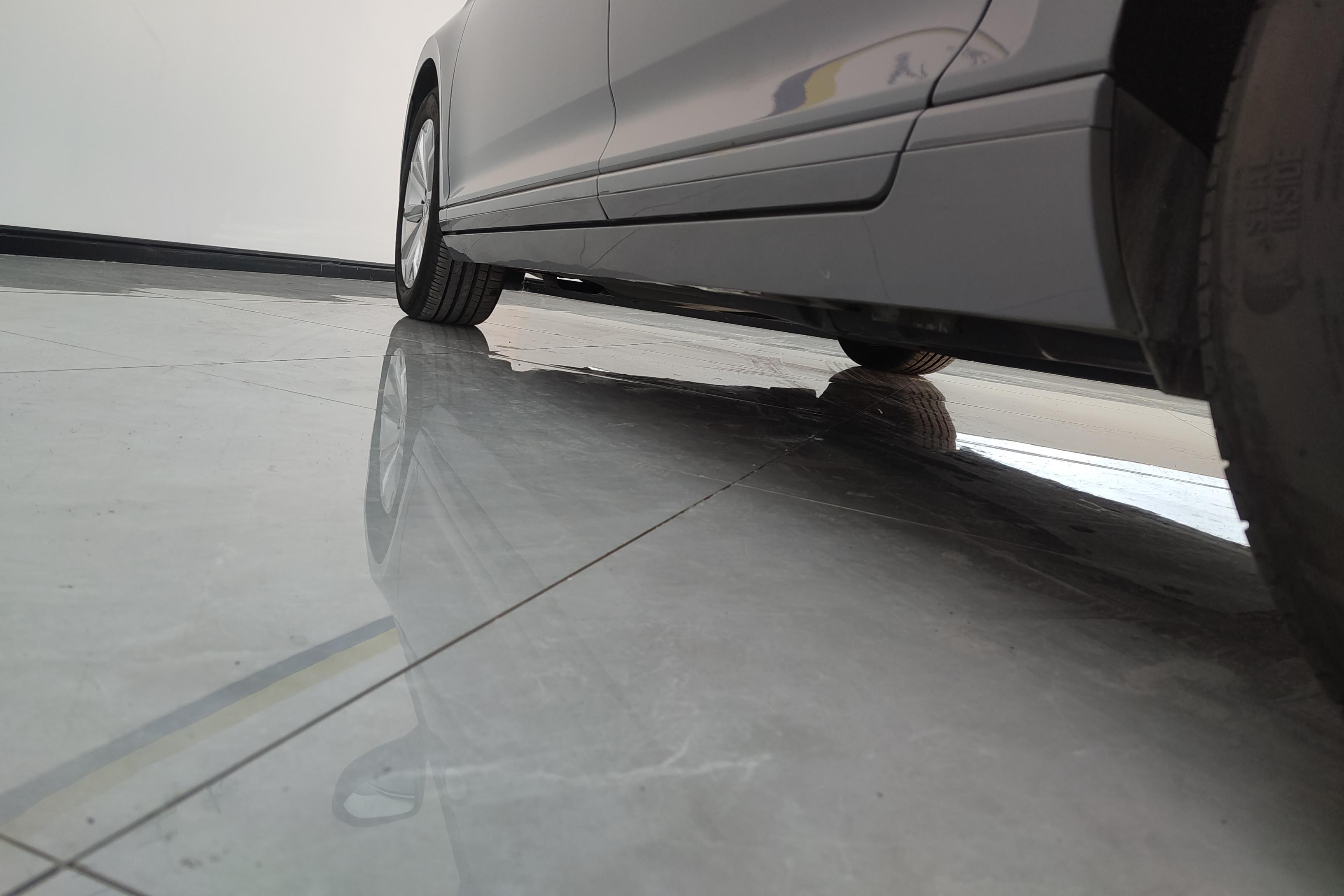 Volkswagen Passat Variant 2022 immagine di auto #13