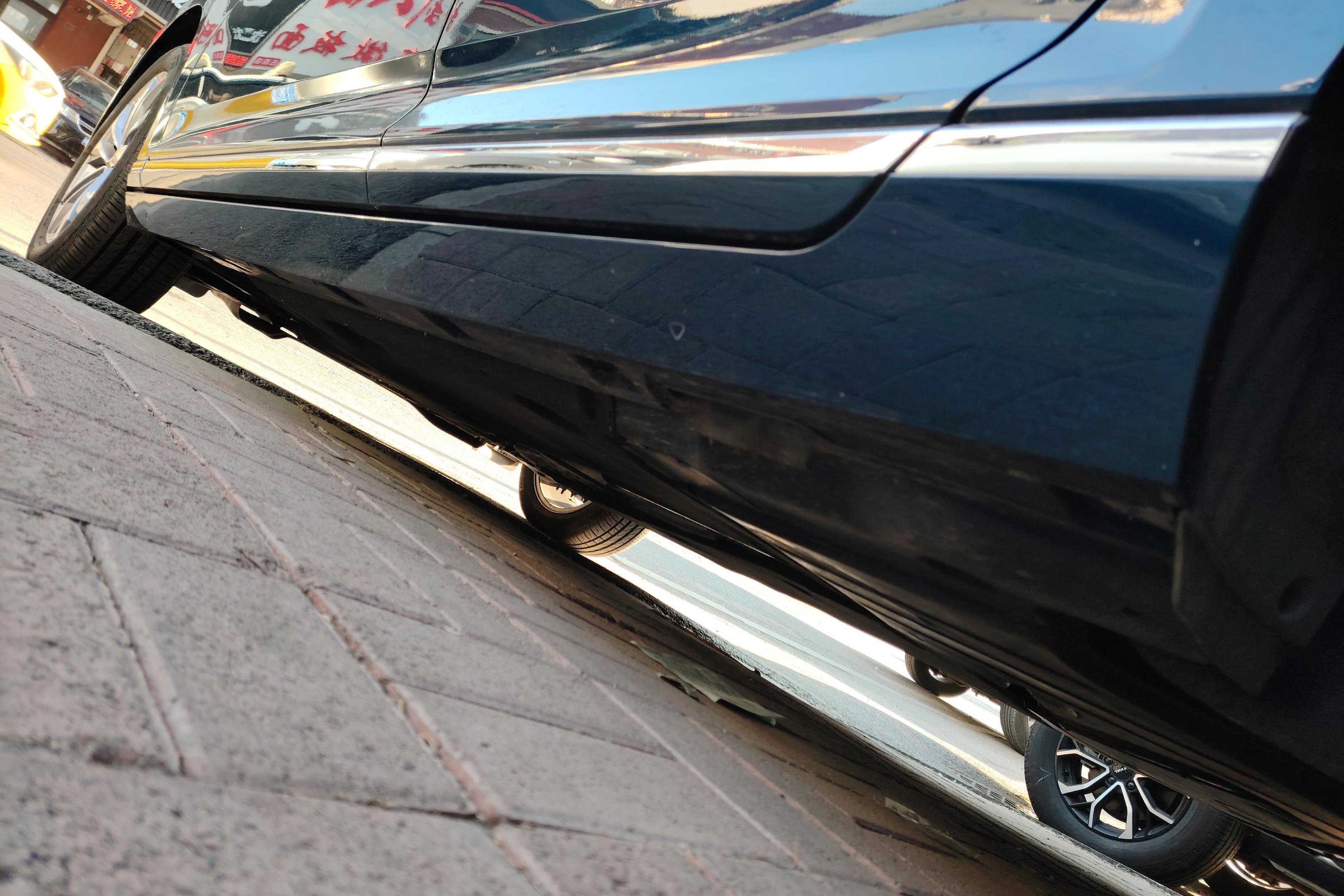 Volkswagen Passat Variant 2022 immagine di auto #13