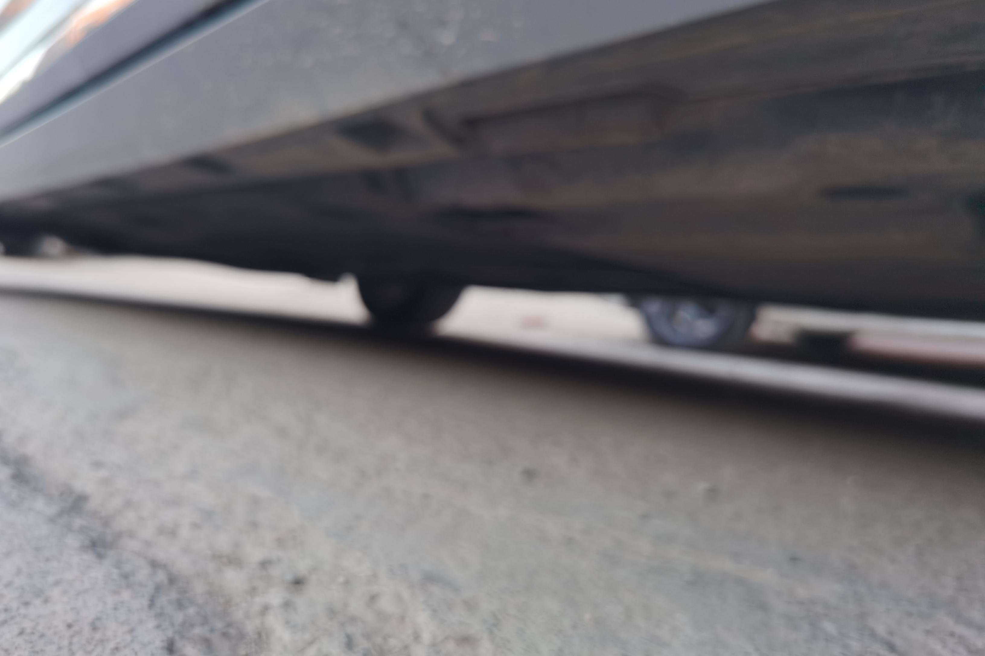 Volkswagen Passat Variant 2023 immagine di auto #13