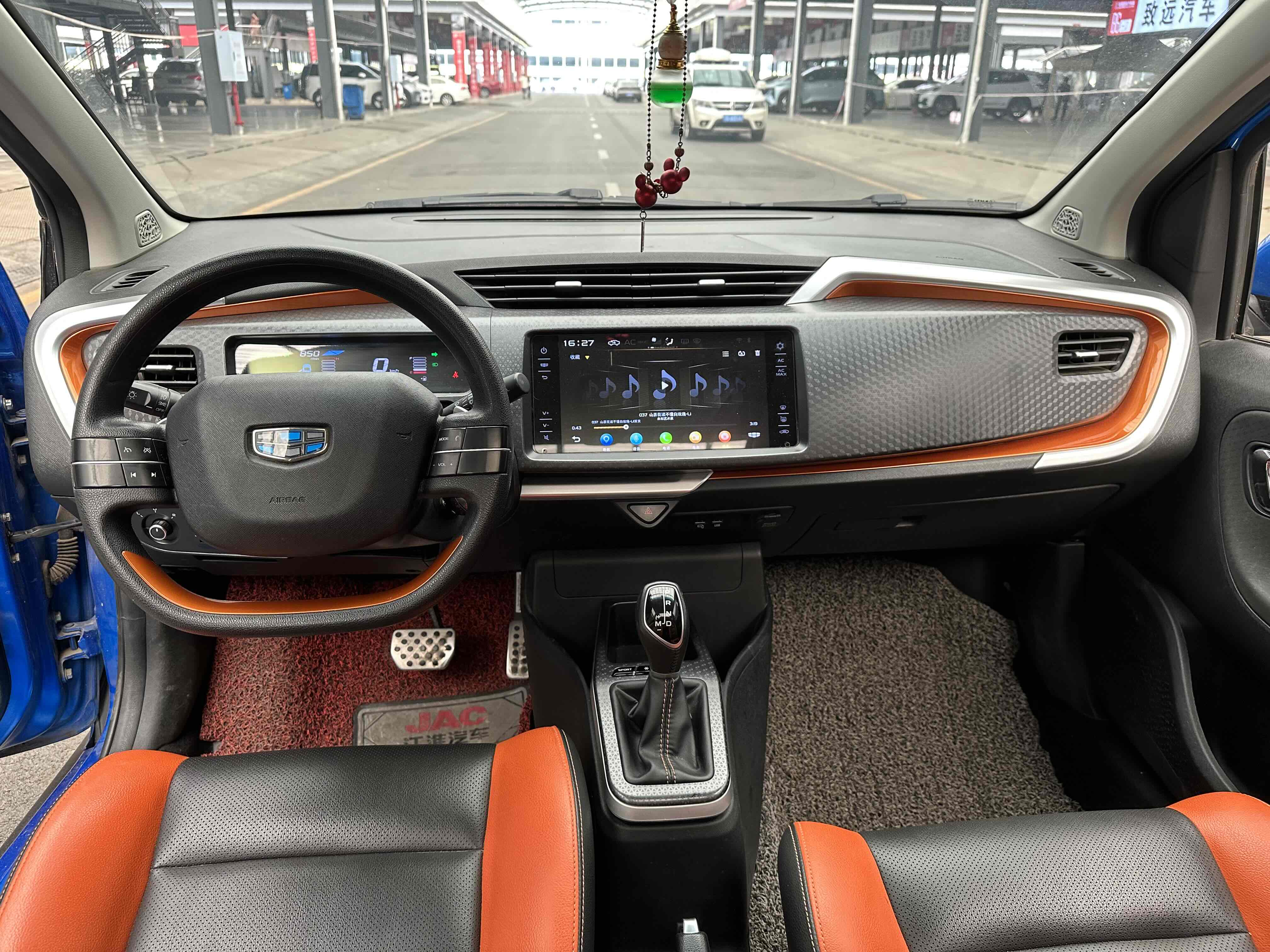 GEELY Vision X1 2018 #13 GEELY Vision X1 2018 car image #13