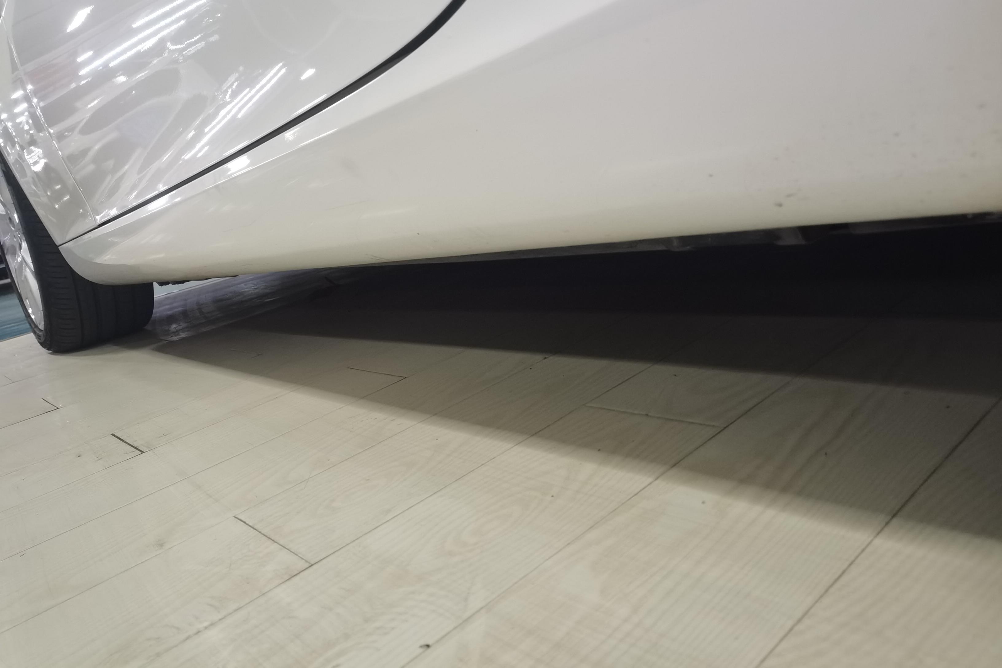 Mercedes-Benz SLC Class 2019 car image #13