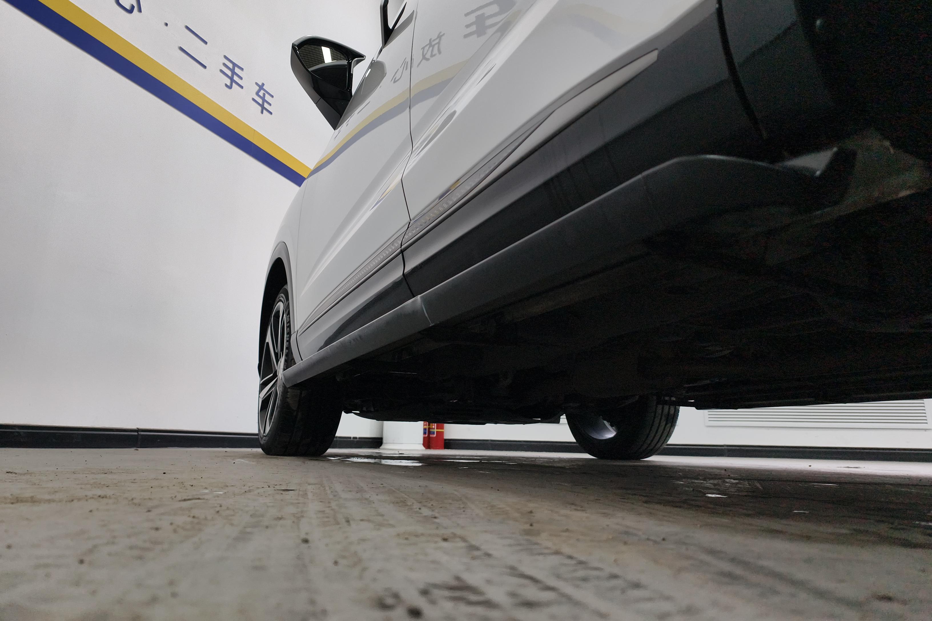 Roewe RX5 MAX 2023 изображение автомобиля #13