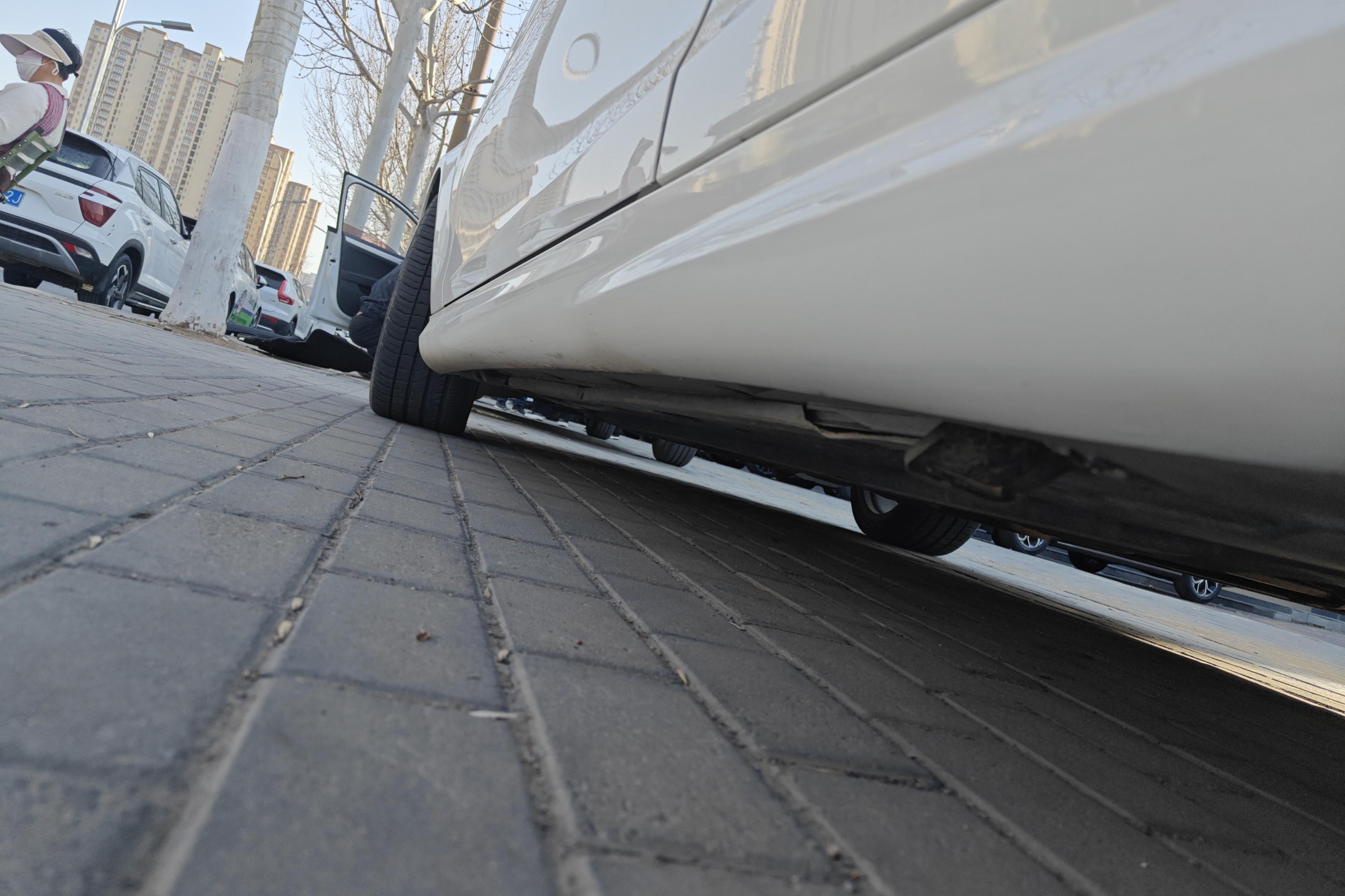 Mercedes-Benz C Class (Imported) 2014 #13 Mercedes-Benz C Class (Imported) 2014 car image #13