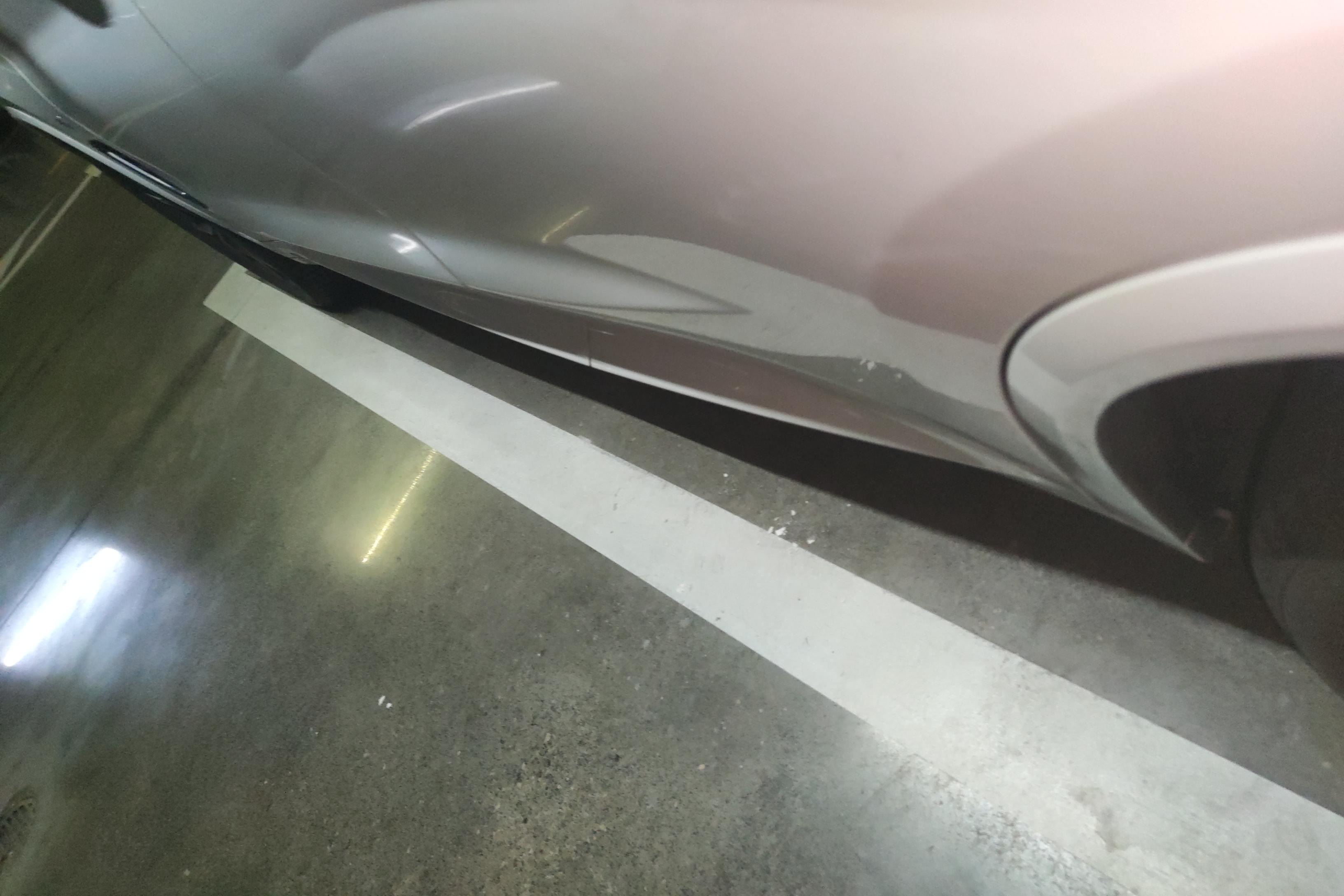 BMW X4 M40i 2022 #13 BMW X4 M40i 2022 car image #13