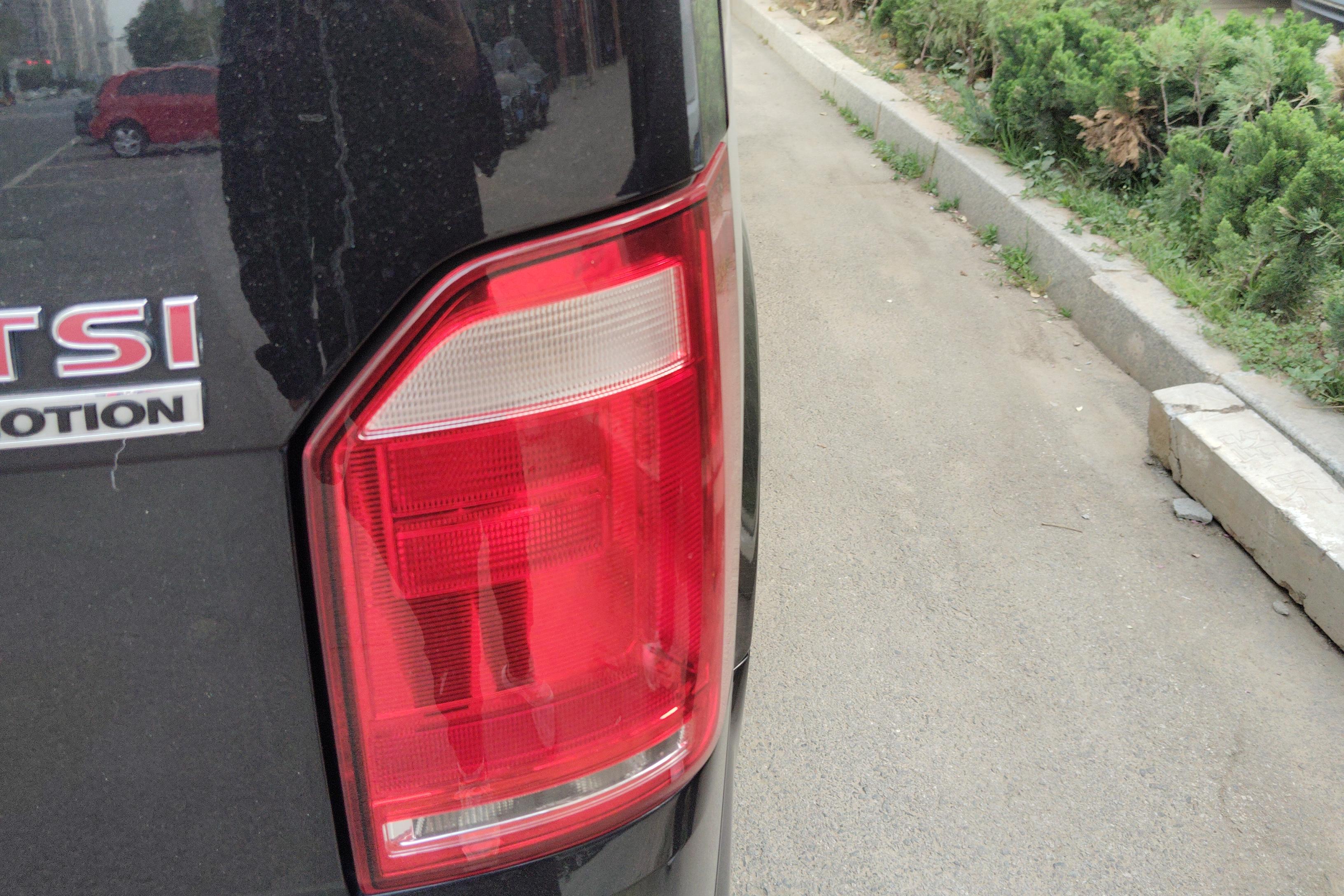 Volkswagen Caravelle 2017 immagine di auto #13