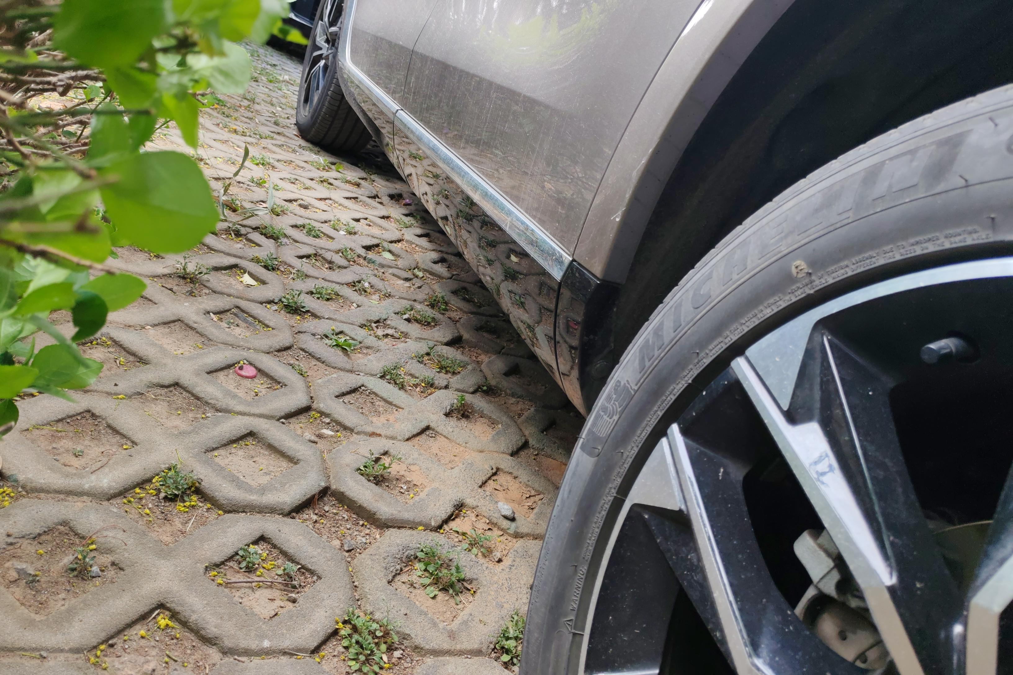 Roewe RX9 2023 imagem de carro #13