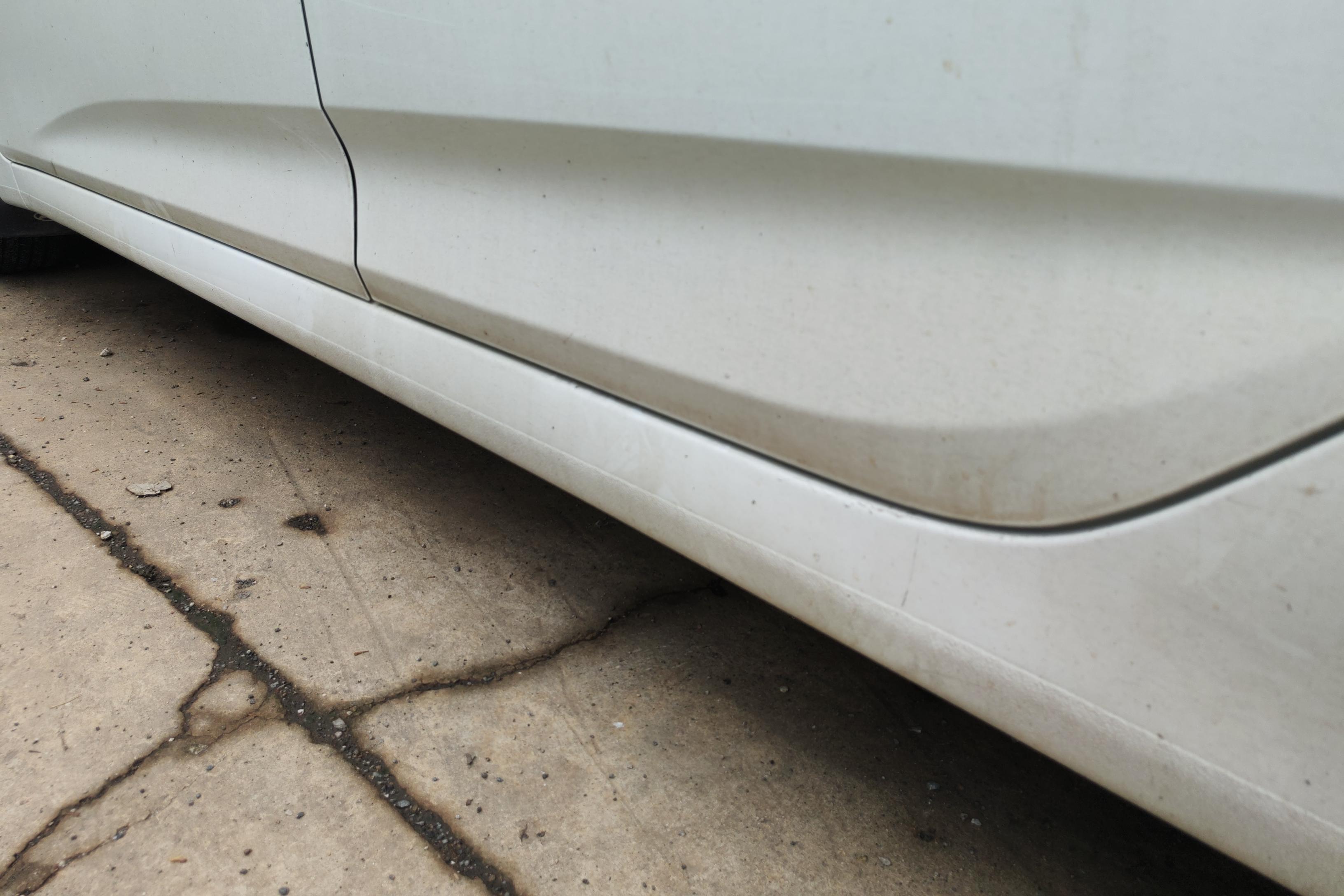 Hyundai Reina 2015 car image #13