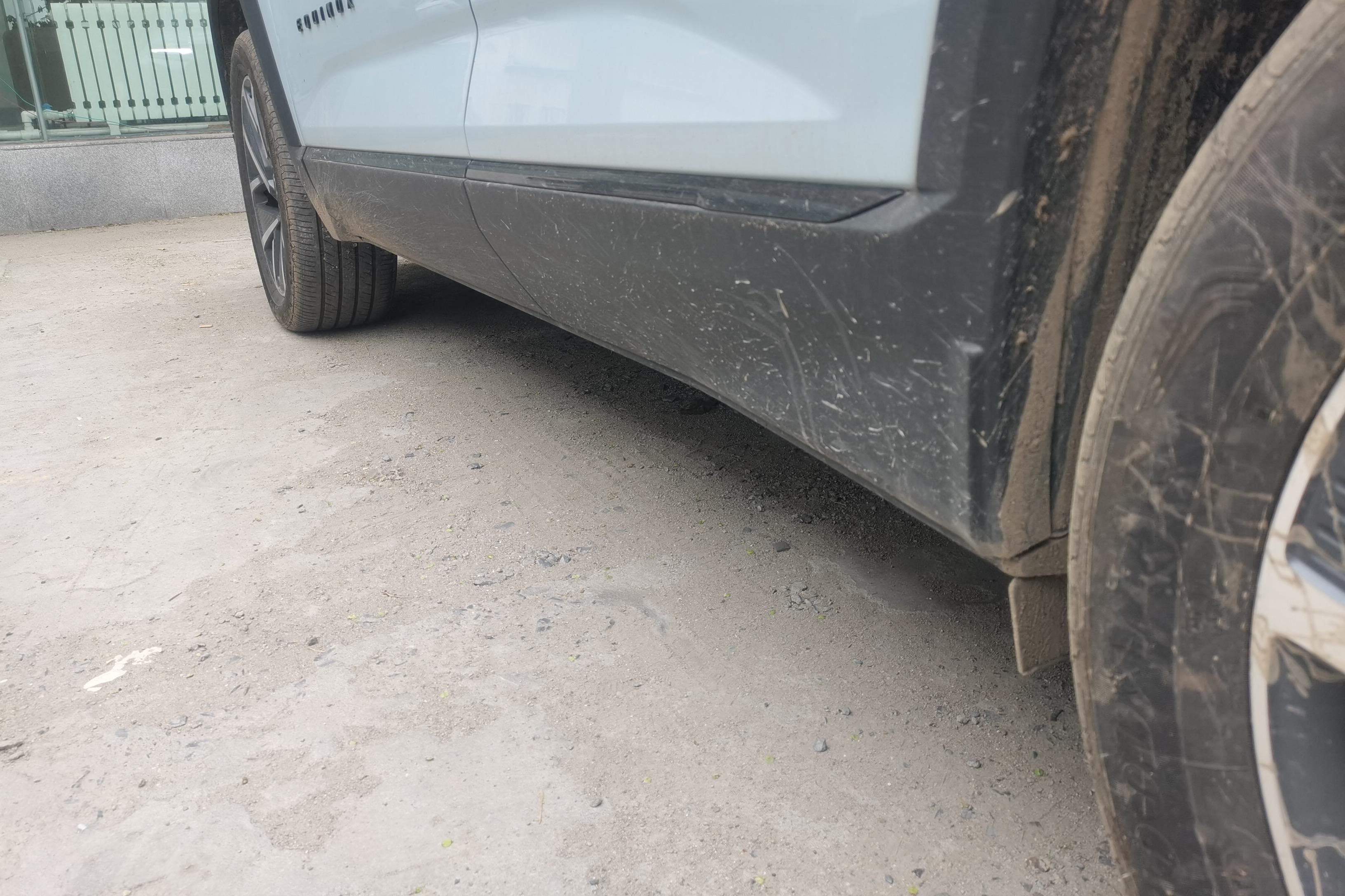 Chevrolet Equinox Plus 2024 car image #13