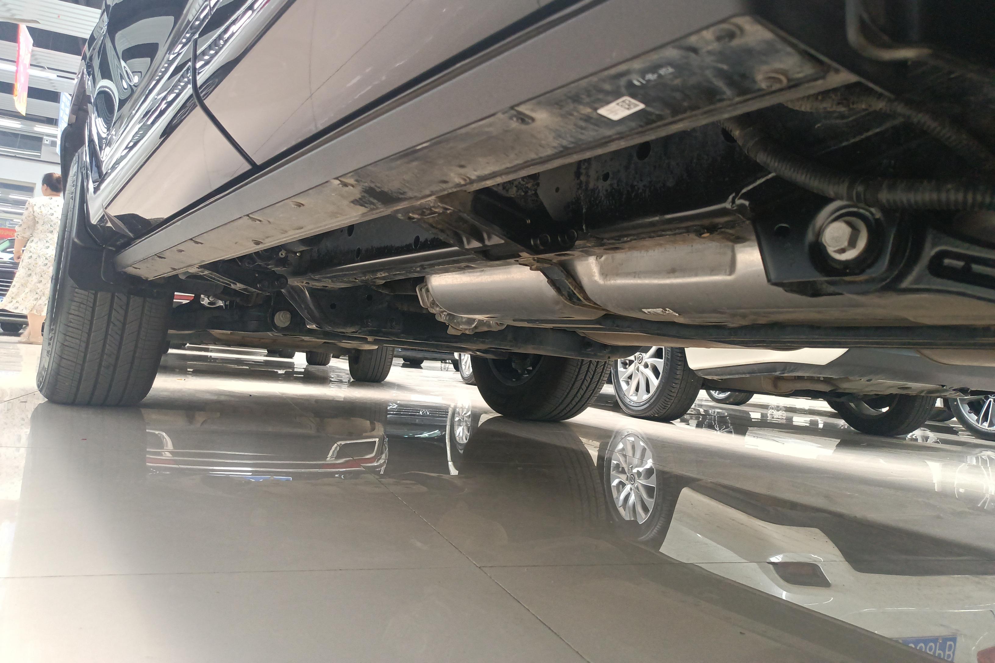 Tank 400 2024 car image #13